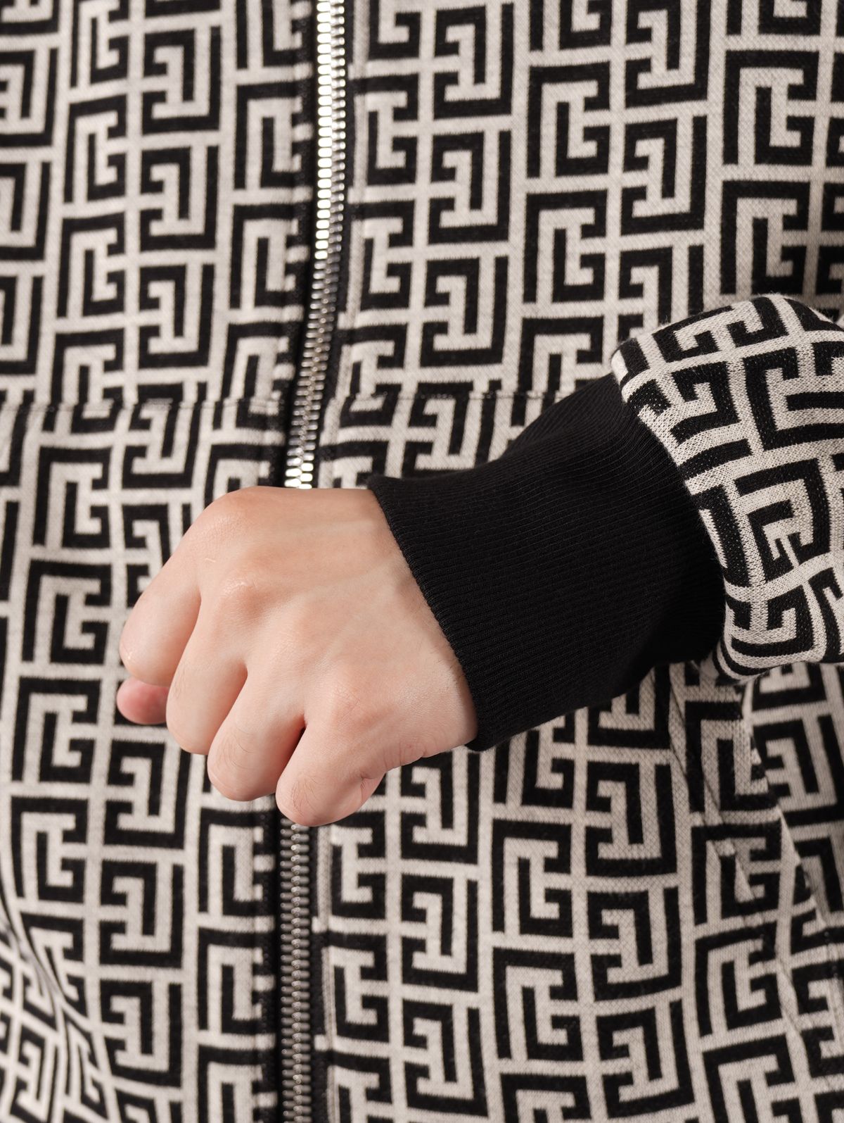 【ラスト1点】BH1 C&S ZIP HOODIE JERSEY MONOGRAM GRAPHIC / 1945 モノグラム スウェットシャツ (パーカー) / ブラウン / クラシックフィット / 定番商品 / メンズ