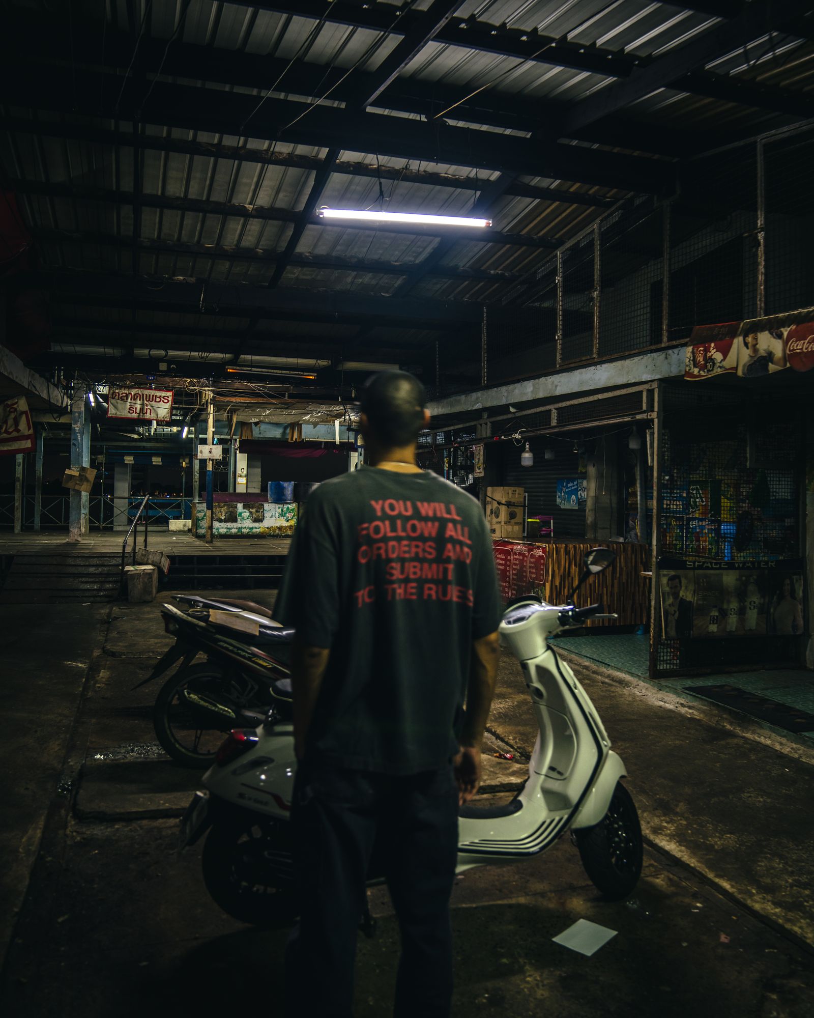 【ラスト1点】【コラボ】SM-HR8-0000-C25 / KK_SS TEE / COMPLETE / Tシャツ (ブラック)