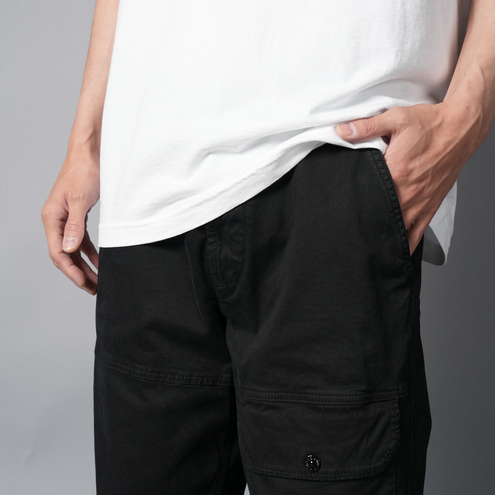 3100010 ORGANIC COTTON STRETCH BROKEN TWILL 'OLD' EFFECT / カーゴパンツ (ガーメントダイ) (ブラック)