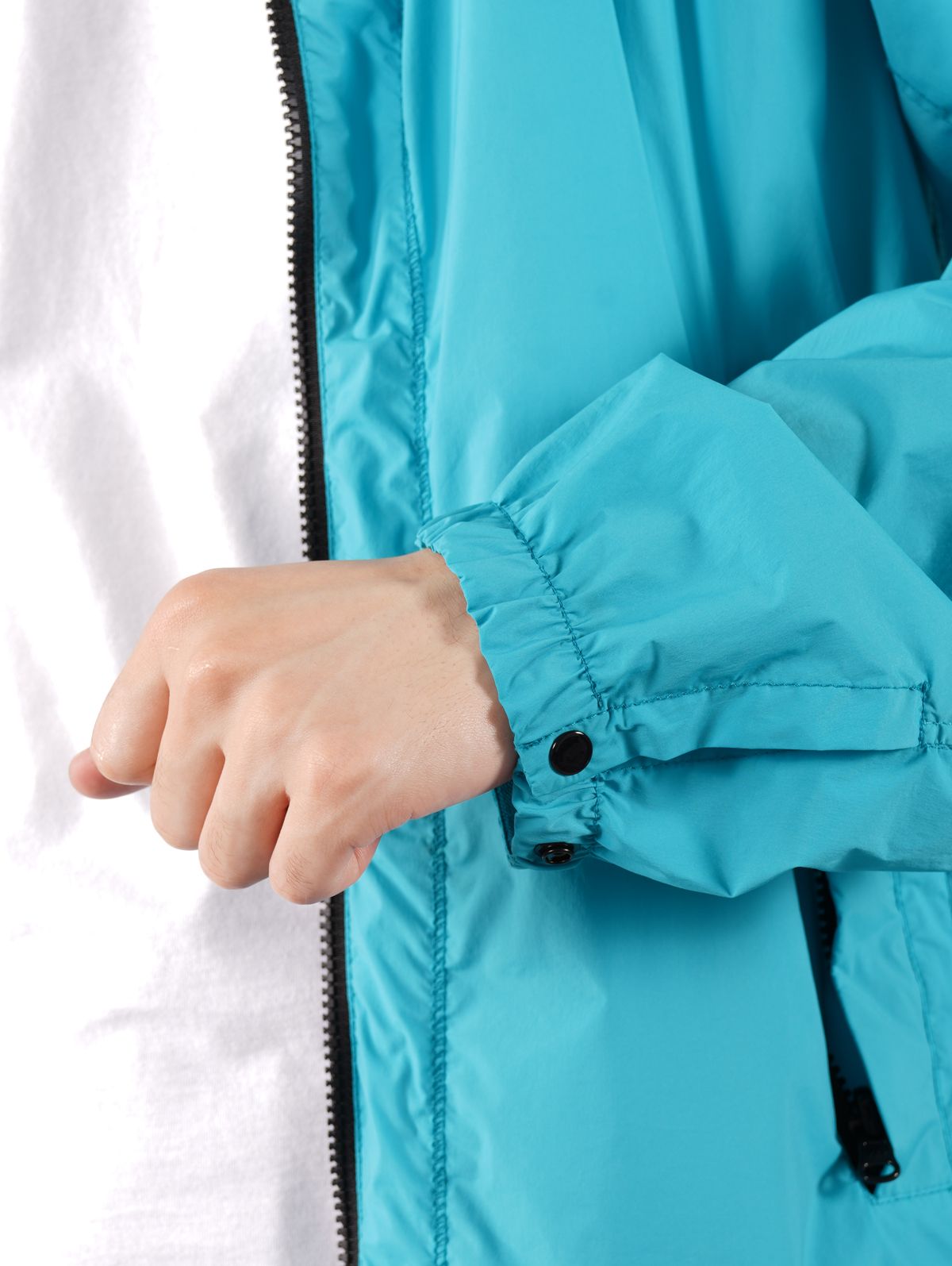 【ラスト1点】 SKIN TOUCH NYLON-TC,GARMENT DYED / ナイロン ブルゾン（フード付き）/ ターコイズ / ガーメントダイ [721543831]