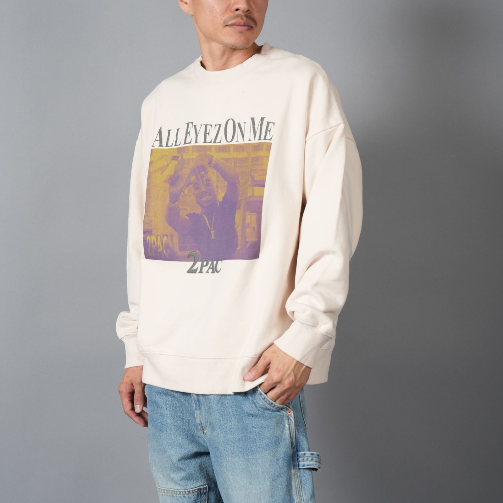 UM25AW-8 / 2PAC / ツゥーパック / トレーナー・クルーネックスウェット (クリーム)
