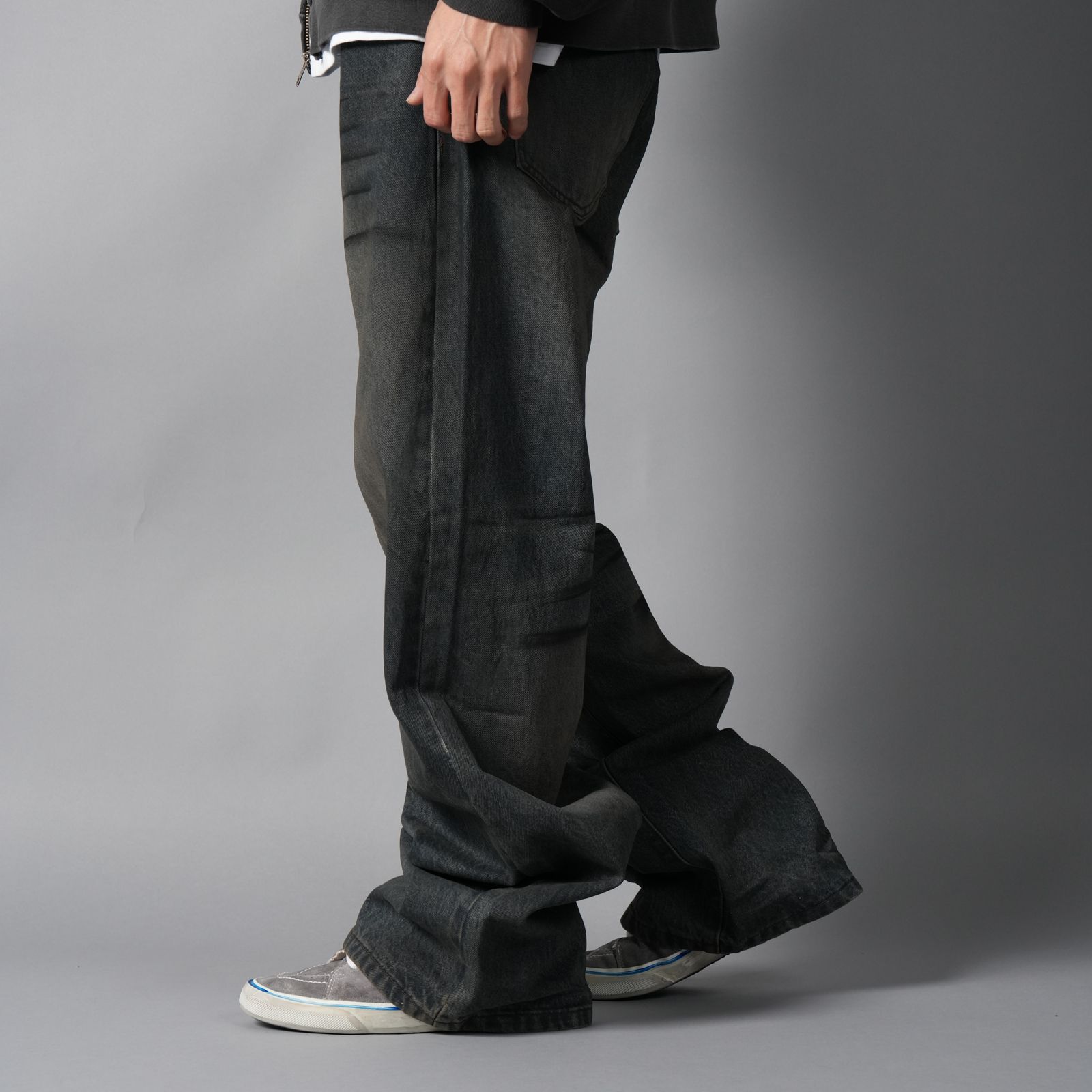 LAX, straight cut denim (junkyard) / デニムパンツ (ウォッシュドブルー)