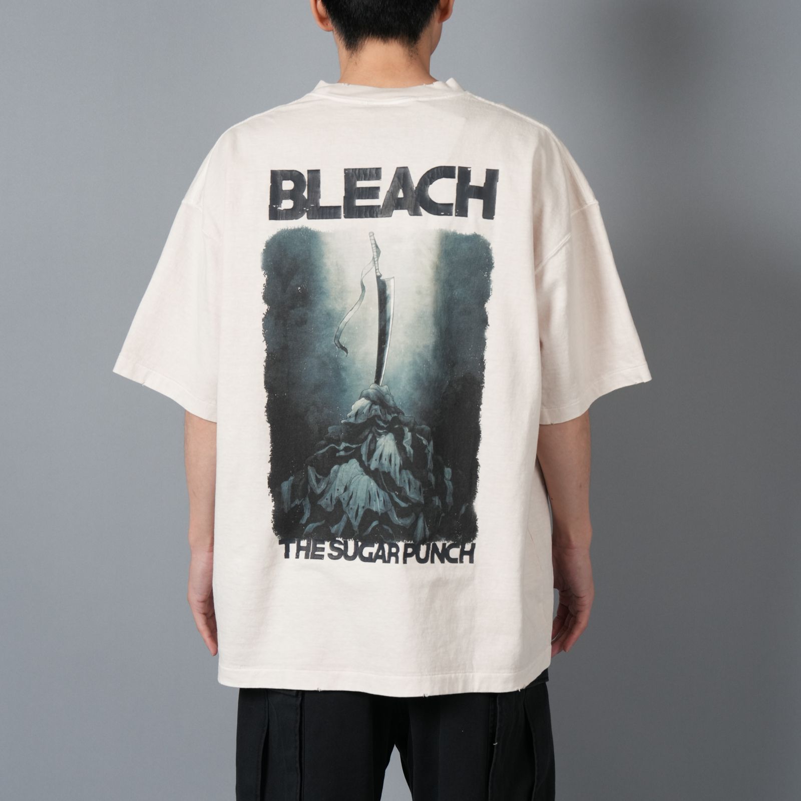 [BLEACH / ブリーチ]  TBLM24AM008 / S/S T-Shirt (ZANPAKUTOU) / Tシャツ (ホワイト)