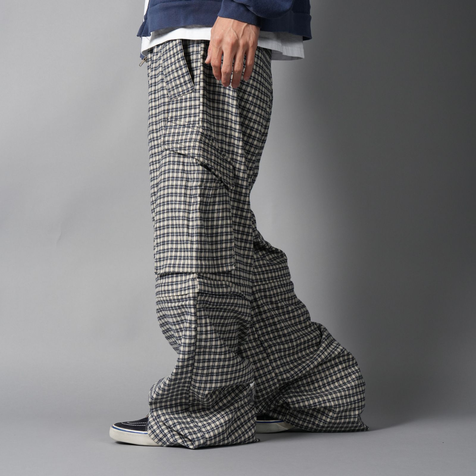 DOLLY, plaid cargos / カーゴパンツ (ブルー/クリーム)