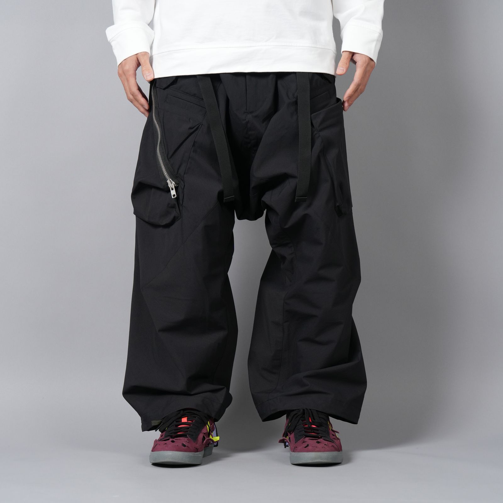 ACRONYM - 【ラスト1点】P30AL-E / Encapsulated Nylon Ultrawide Drawcord Cargo  Trouser Gen. 1 / ナイロン ウルトラワイド ドローコード カーゴトラウザー [ウルトラワイドフィット](ブラック) |  Confidence