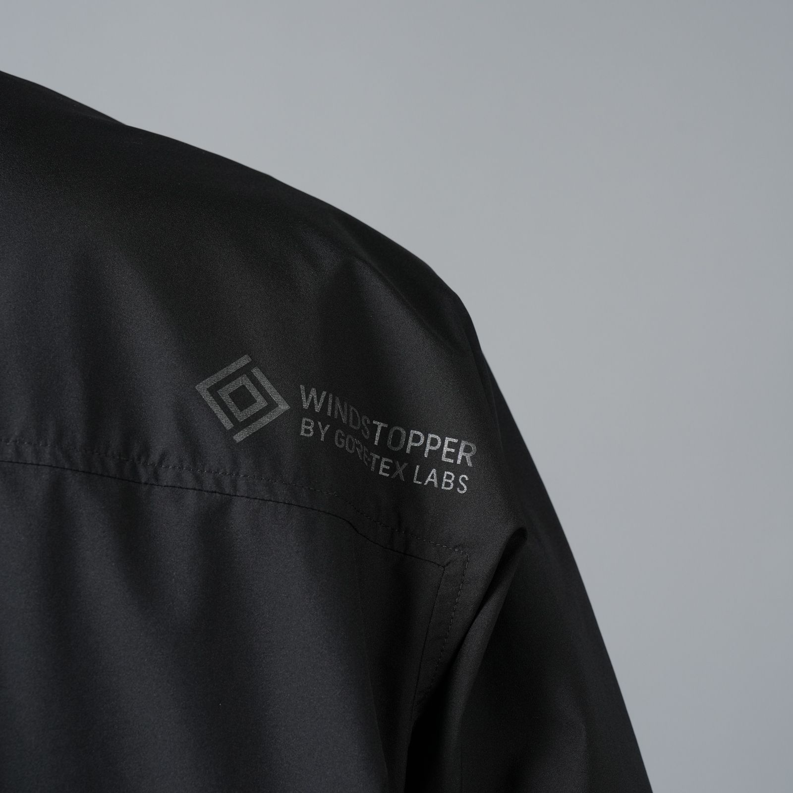 【限定】WINDSTOPPER BY GORE-TEX LABS 30DY/TR2 3L SHIRT BLOUSON / ゴアテックス ラボ スリーレイヤー / シャツ ブルゾン [防水・防風] (ブラック)