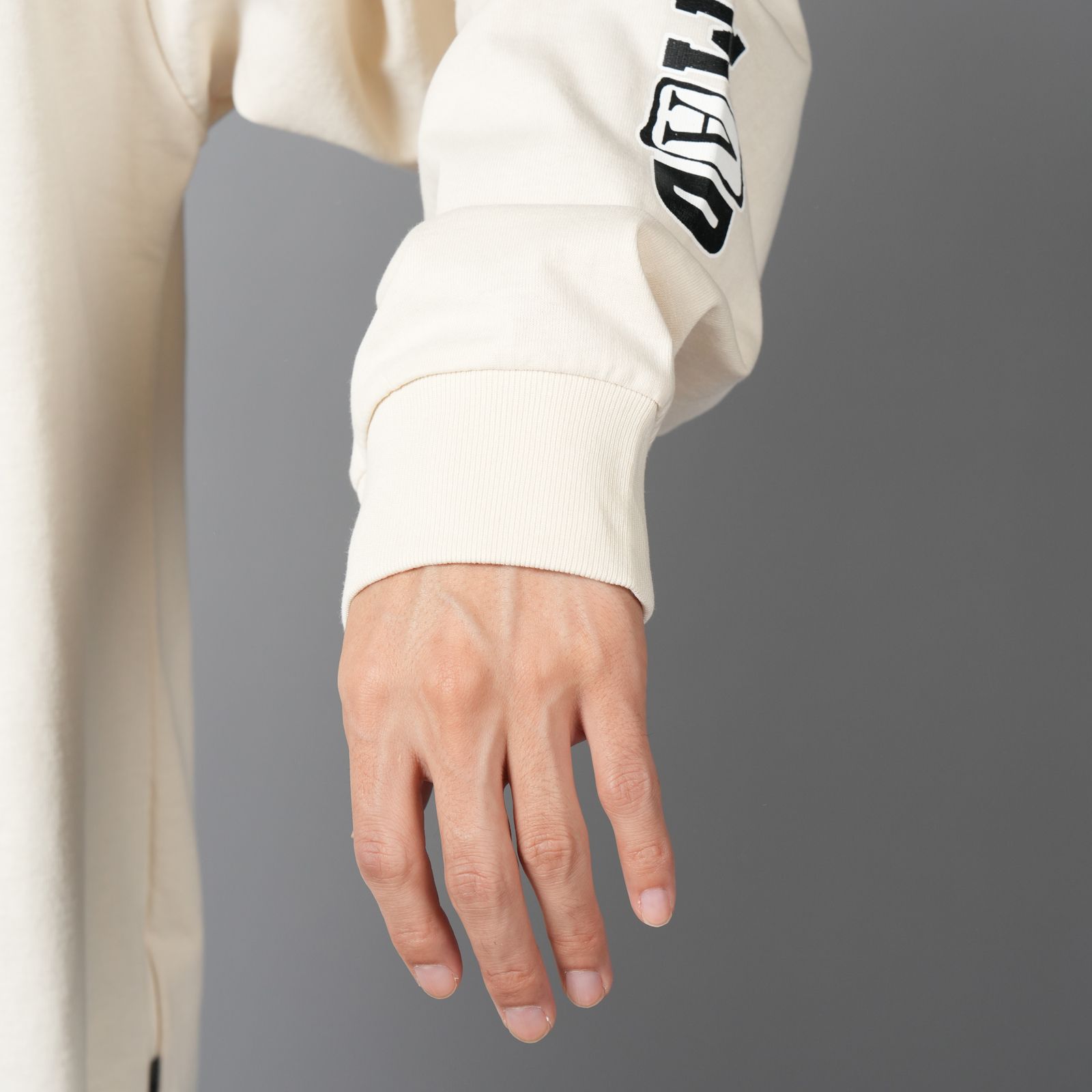 L/S YOUTH GONE MAD TEE / ロンT・カットソー  (サンディーショア)
