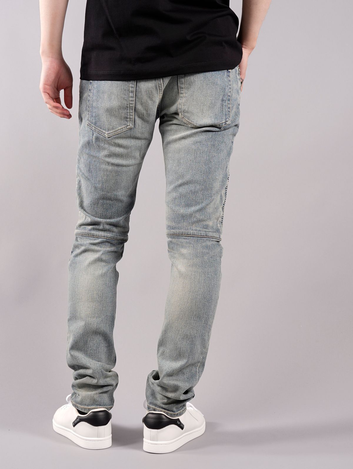 BALMAIN - 【ラスト1点】SLIM DENIM JEAN 15 CM BLEACH DISTRESSED