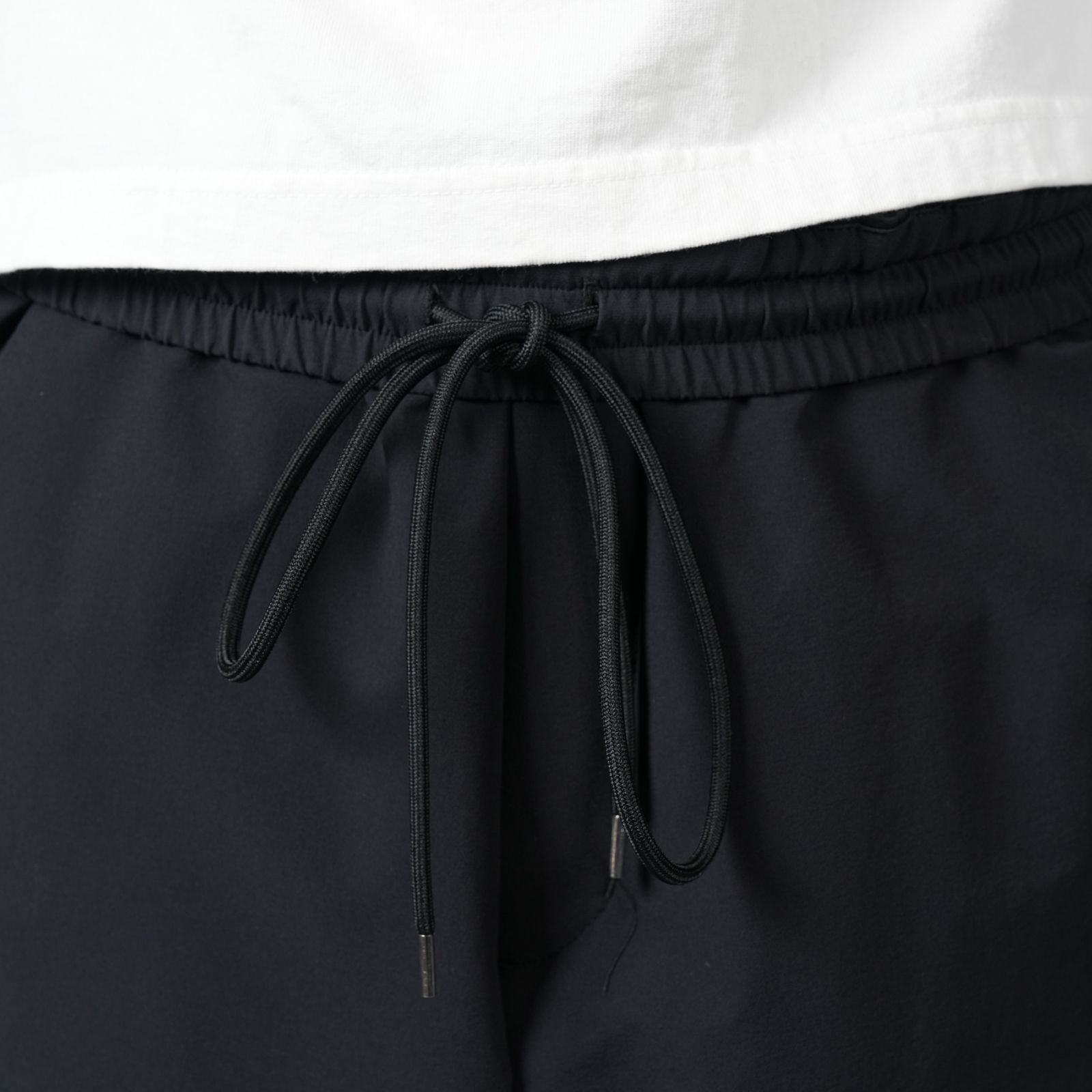 CHEVRON PUFFER NYLON TROUSER / ナイロントラウザー (ブラック/ホワイト)