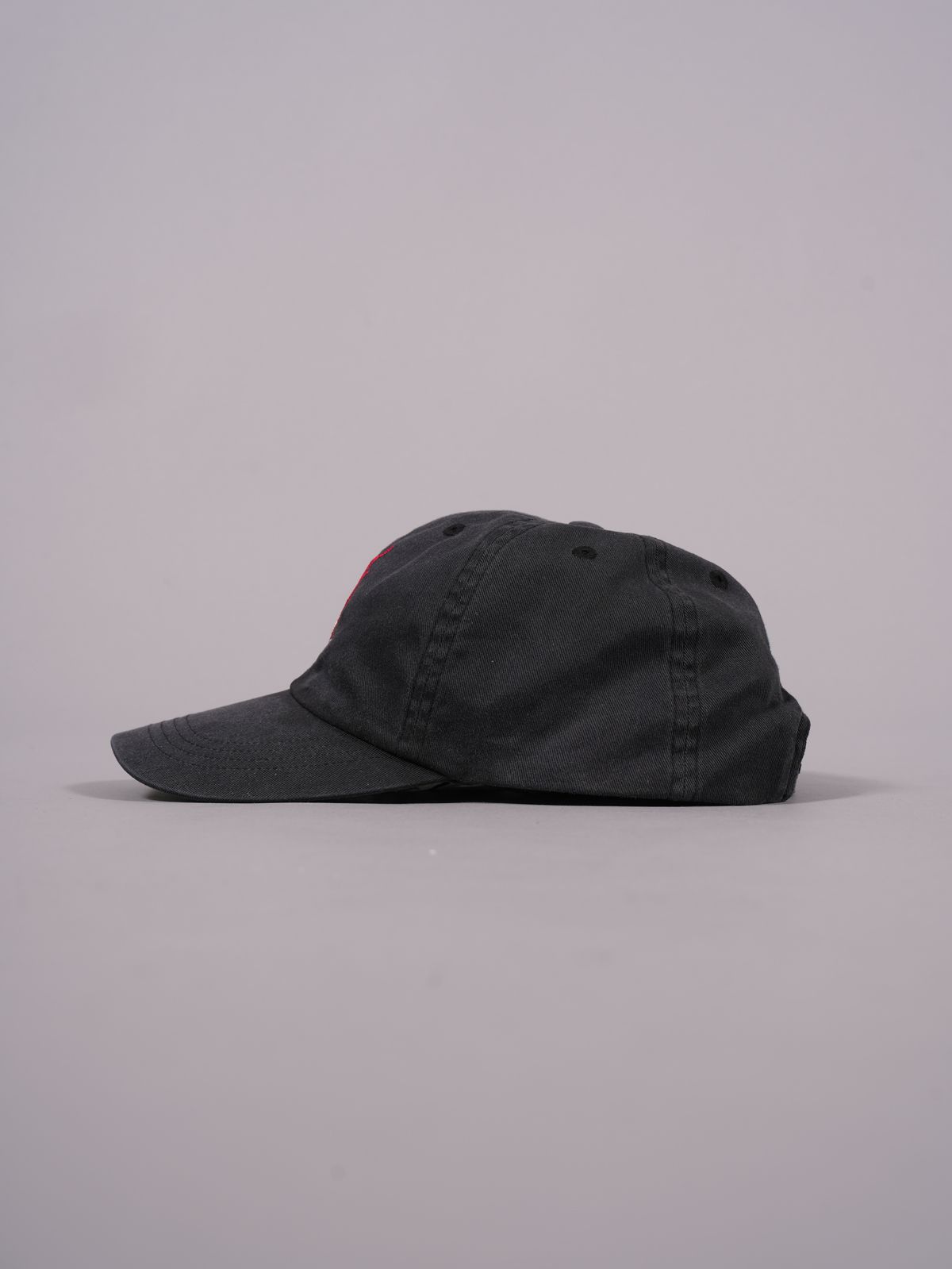 【ラスト1点】 SM-A23-0000-048 / CAP / DEVIL  / キャップ / スナップバック (ブラック)