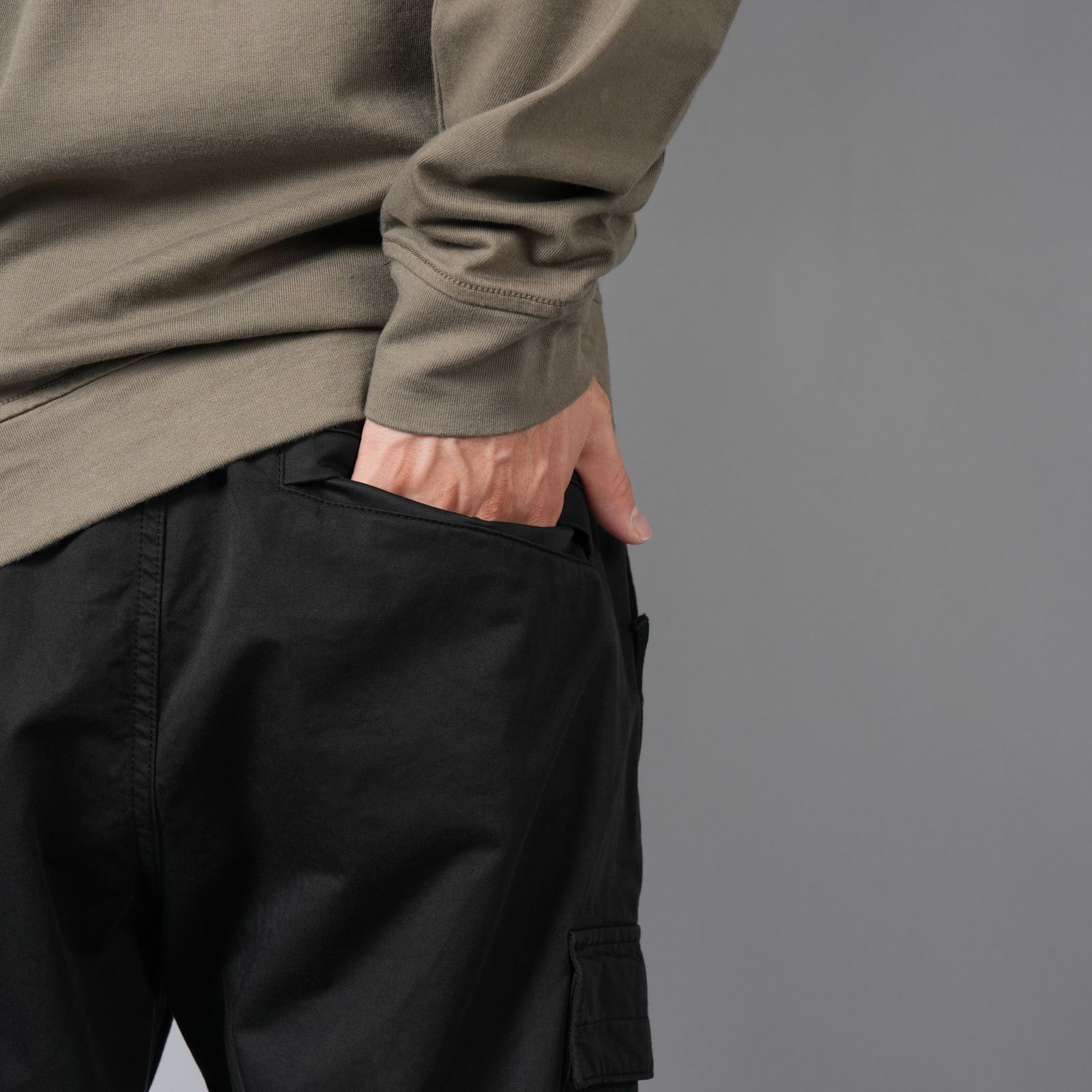 【残りわずか】【定番アイテム】31314 STRETCH COTTON WOOL SATIN / ストレッチ コットン ウール サテン カーゴパンツ [ストレッチ入り] (ブラック)