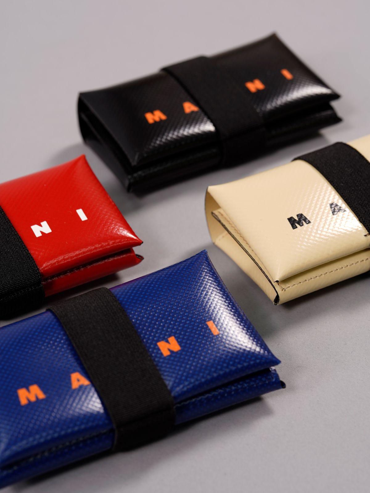 MARNI PVCオリガミデザインウォレット マルニ 財布 - 折り財布