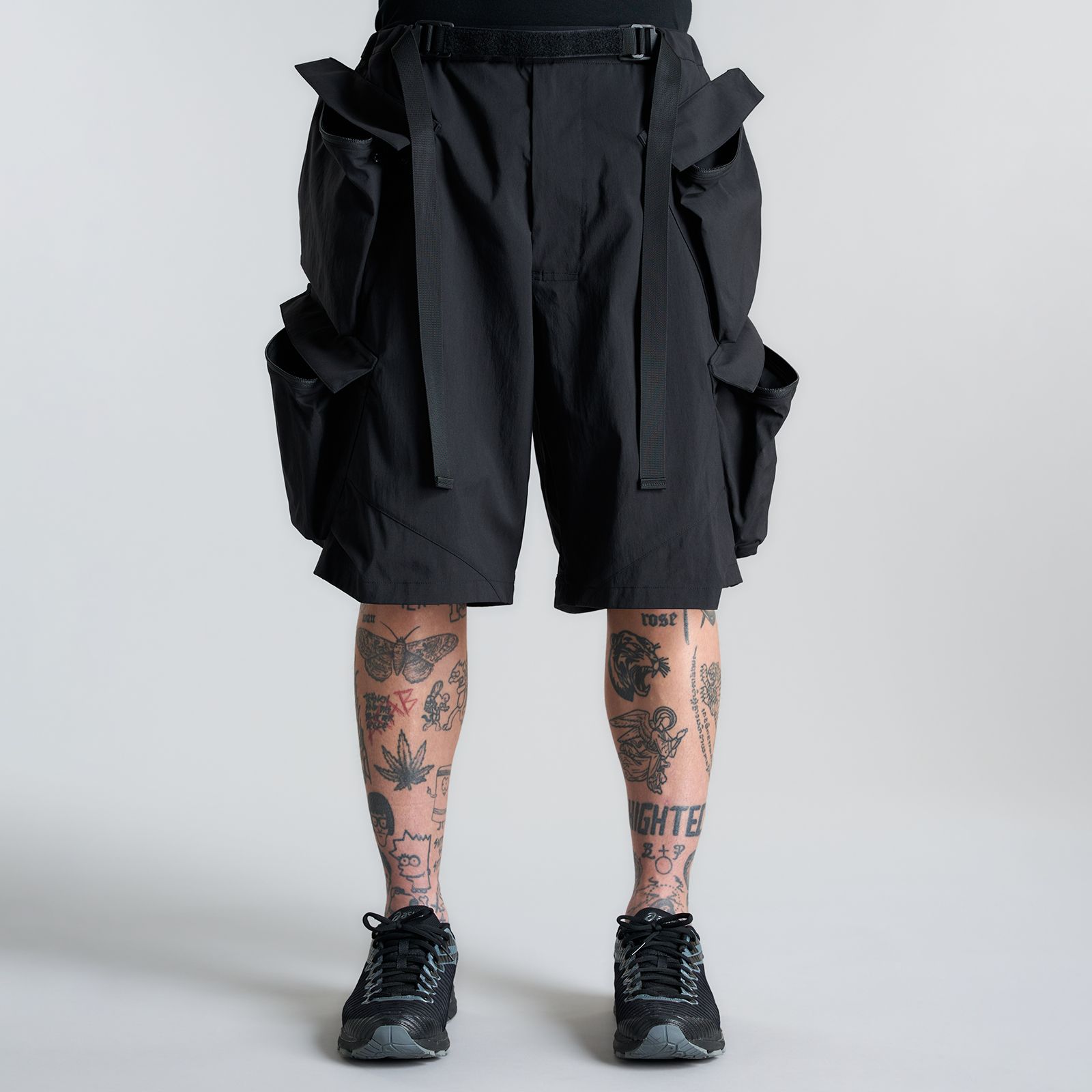 【ラスト1点】SP56A-M / NYLON STRETCH DOUBLE CARGO SHORT PANT / ショートパンツ [ウルトラワイドフィット][ストレッチ入り] (ブラック)