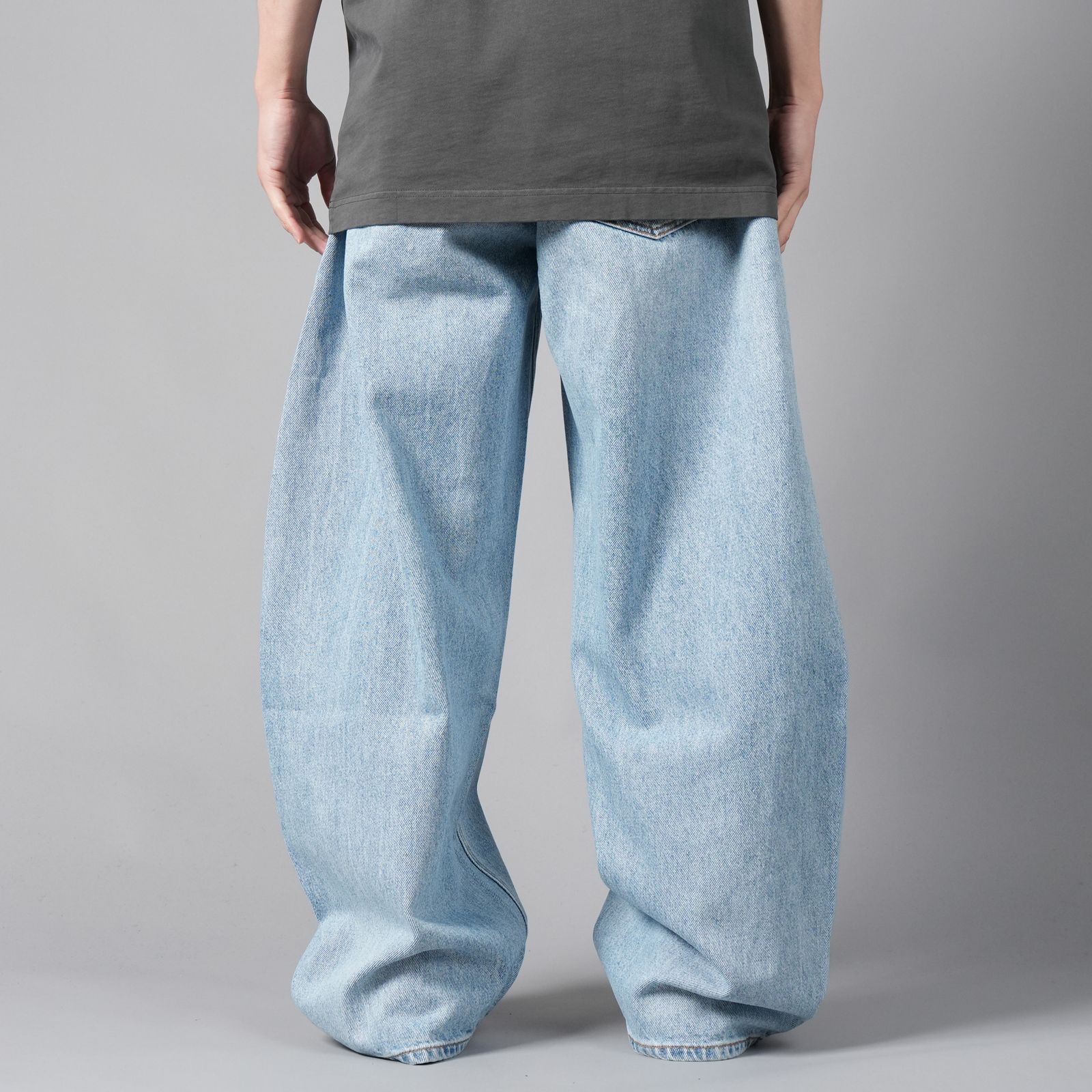 【Alexander Wang】コットン ローライズ ジーンズ＊送料/関税込 alexanderwang アレキサンダーワング デニム オーバーサイズ