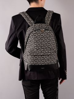 【ラスト1点】BH1 BAG1945 CITY BACKPACK MONOGRAM / モノグラム ジャカード バックパック (リュック) / ブラウン / 定番商品 / メンズ