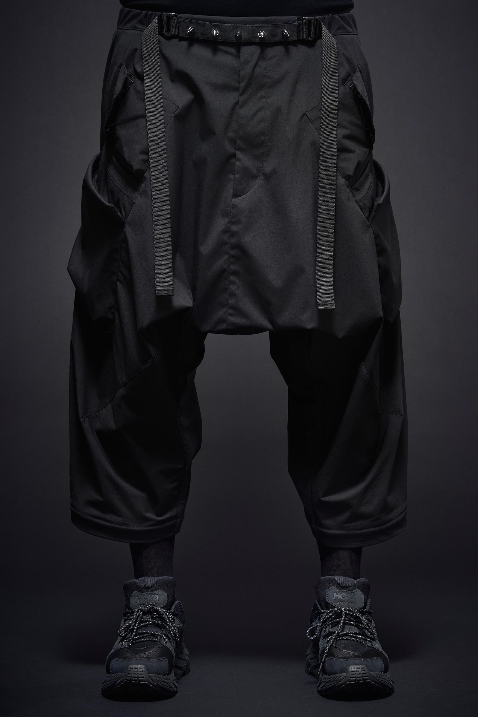 【ラスト1点】P30A-E / Encapsulated Nylon Articulated Cargo Pant / ナイロン カーゴパンツ / パンツ  [ウルトラワイドフィット](ブラック)