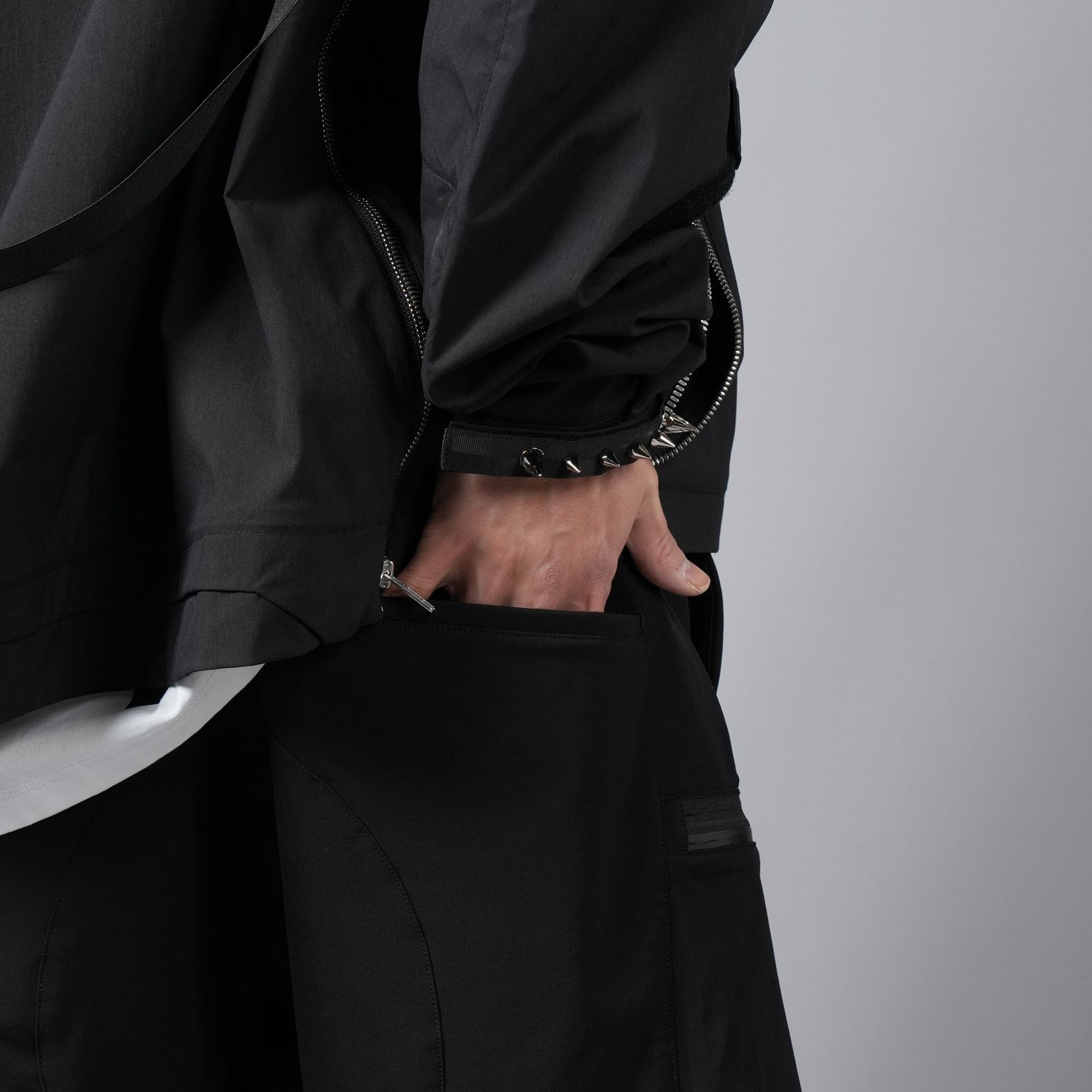 【ラスト1点】SP57-DS / schoeller® Dryskin™ Cargo Short Pant / カーゴショートパンツ / パンツ [Wide Fit] (ブラック)