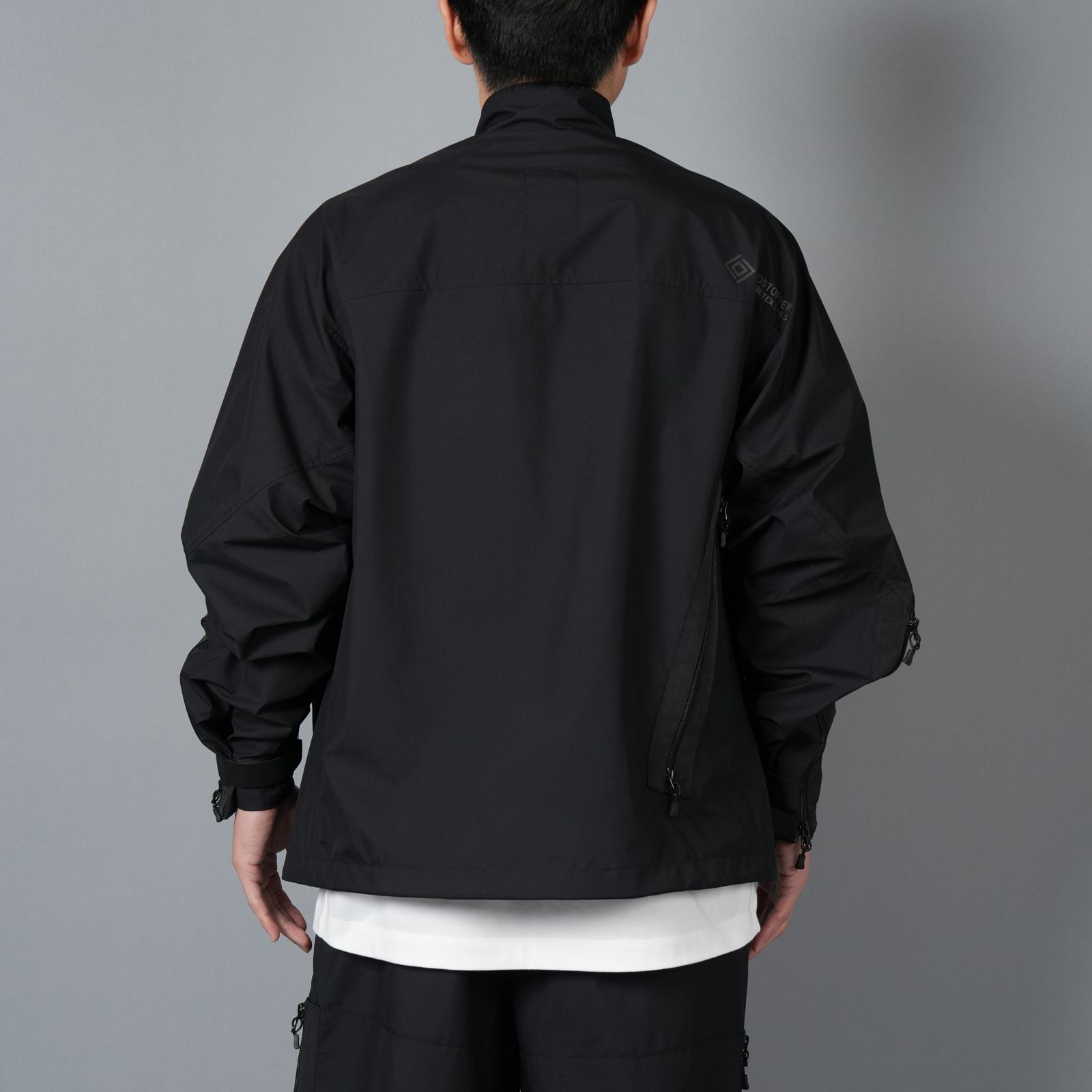 【限定】WINDSTOPPER BY GORE-TEX LABS 30DY/TR2 3L SHIRT BLOUSON / ゴアテックス ラボ スリーレイヤー / シャツ ブルゾン [防水・防風] (ブラック)