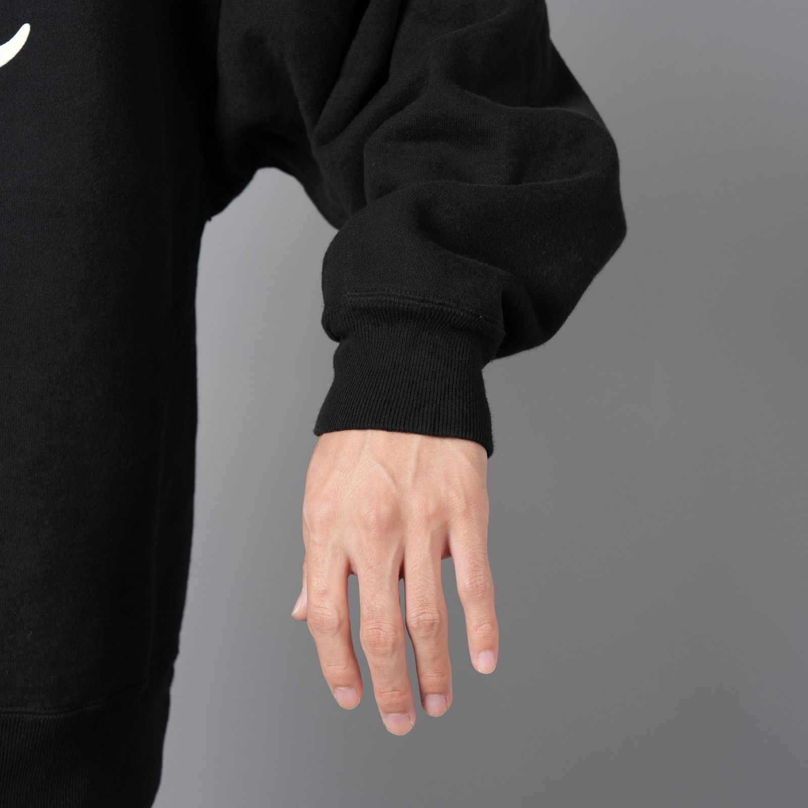 【10月12日(土) 10:00am 販売スタート!!】SM-YS1-0000-028 / CREW SWT / IT'S SAINT /BLACK / スウェット・トレーナー (ブラック)