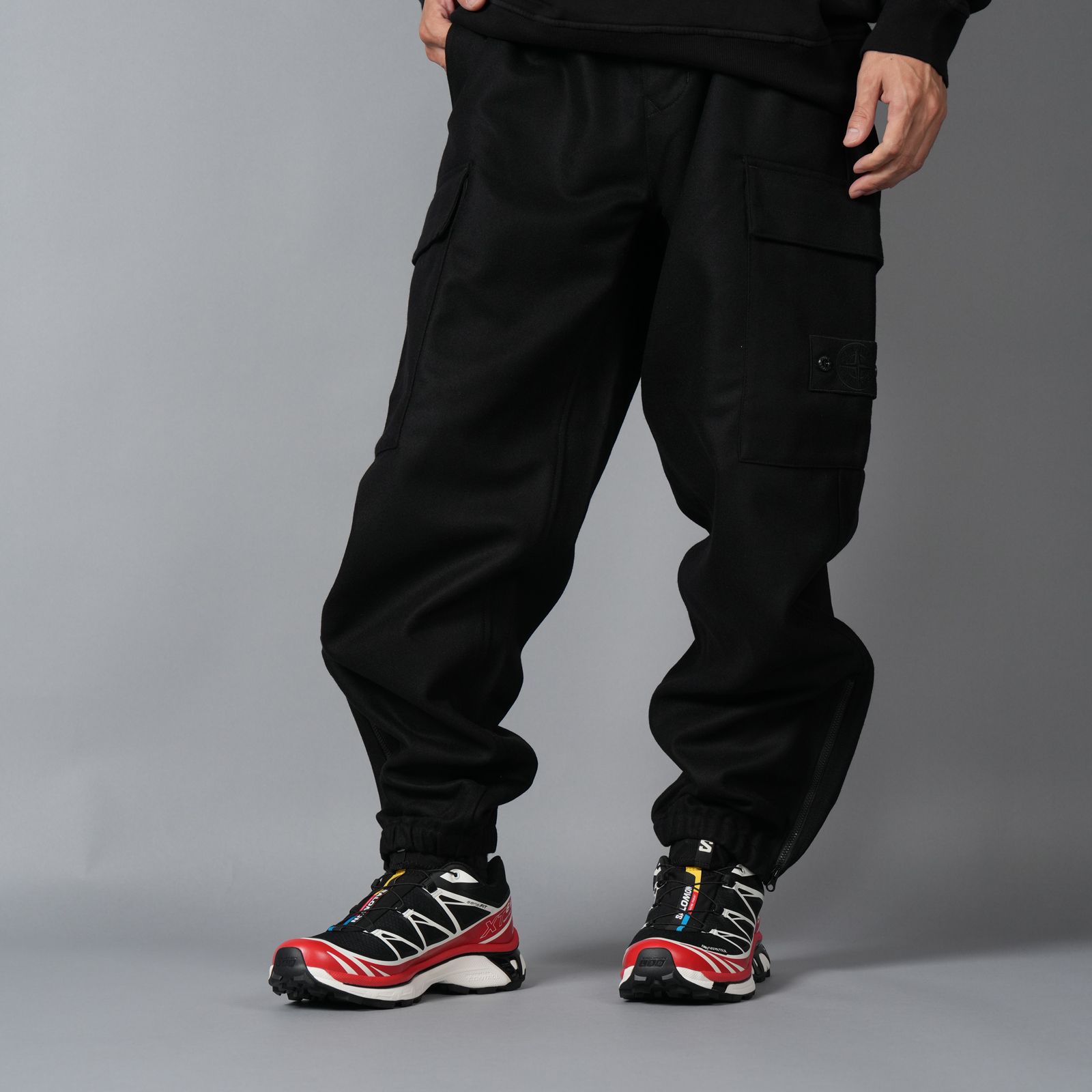 3100021 WOOL NYLON FLANNEL_STONE ISLAND GHOST / カーゴパンツ (ブラック)