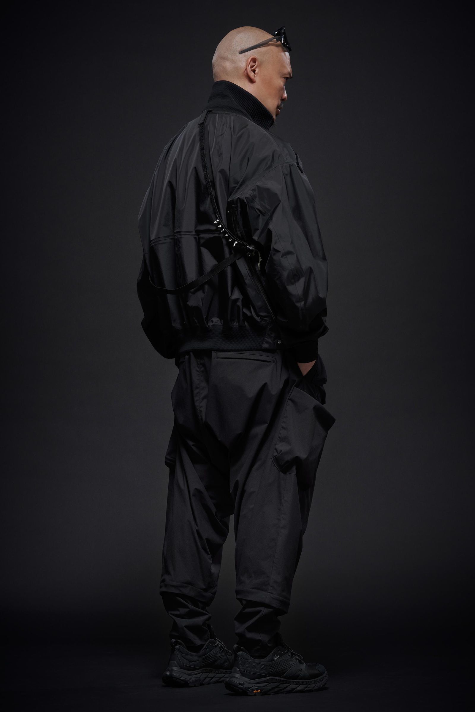 【ラスト1点】P30A-E / Encapsulated Nylon Articulated Cargo Pant / ナイロン カーゴパンツ / パンツ  [ウルトラワイドフィット](ブラック)