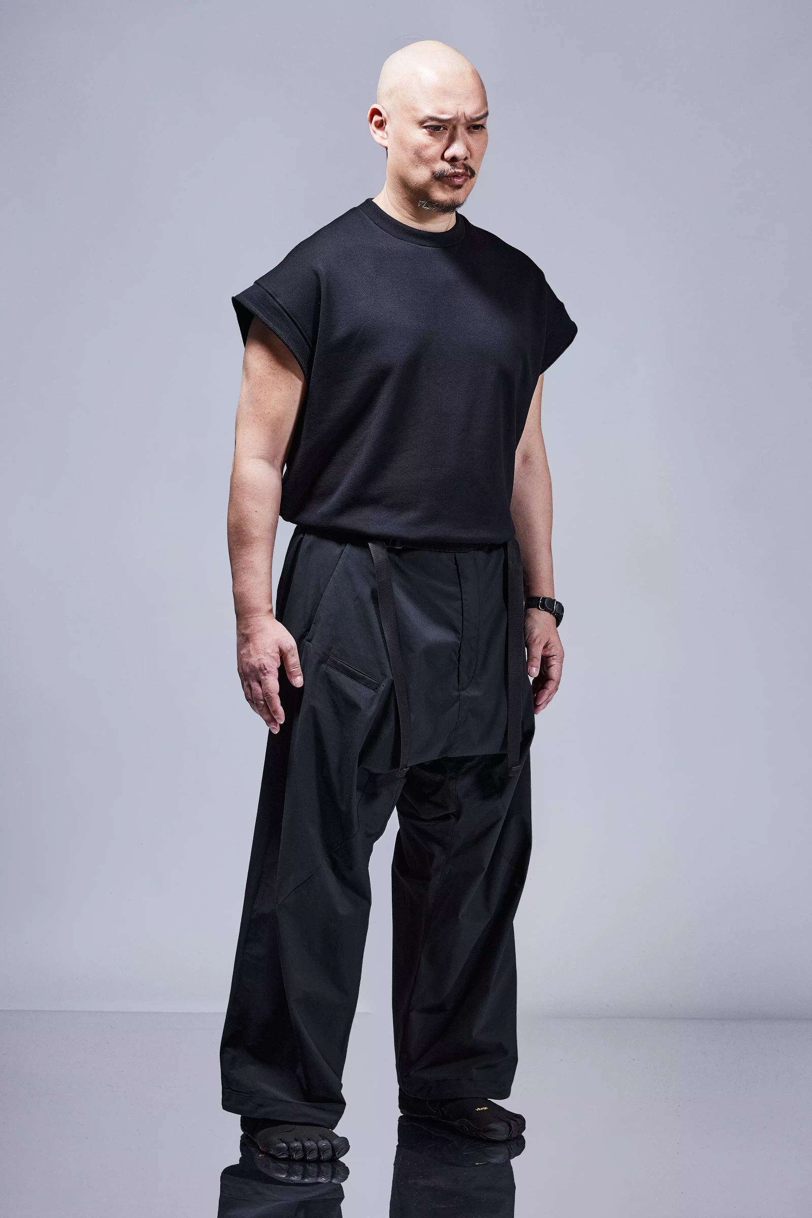 【ラスト1点】P30BL-E / Encapsulated Nylon Ultrawide Drawcord Trouser Gen. 1 / ナイロン ウルトラワイド ドローコード カーゴトラウザー [ウルトラワイドフィット](ブラック)