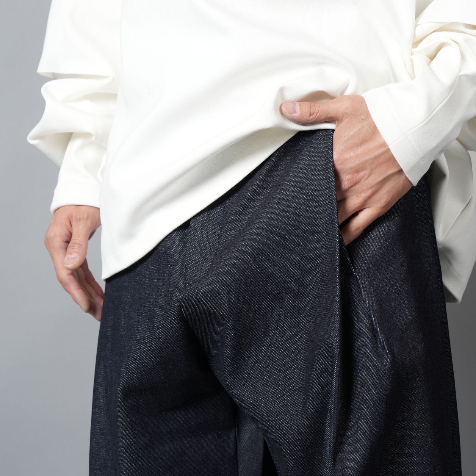 DENIM 440 BERMUDA JEANS / デニムパンツ (ロウインディゴ)