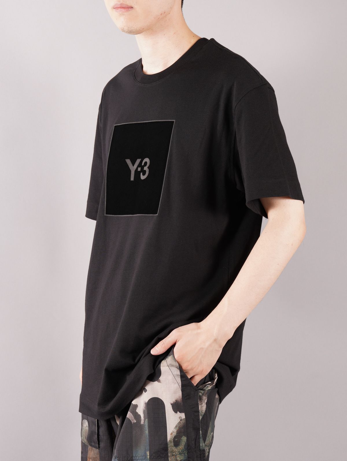 Y-3 - ラスト1点 / SQUARE LOGO SHORT SLEEVE TEE / スクエア ロゴ