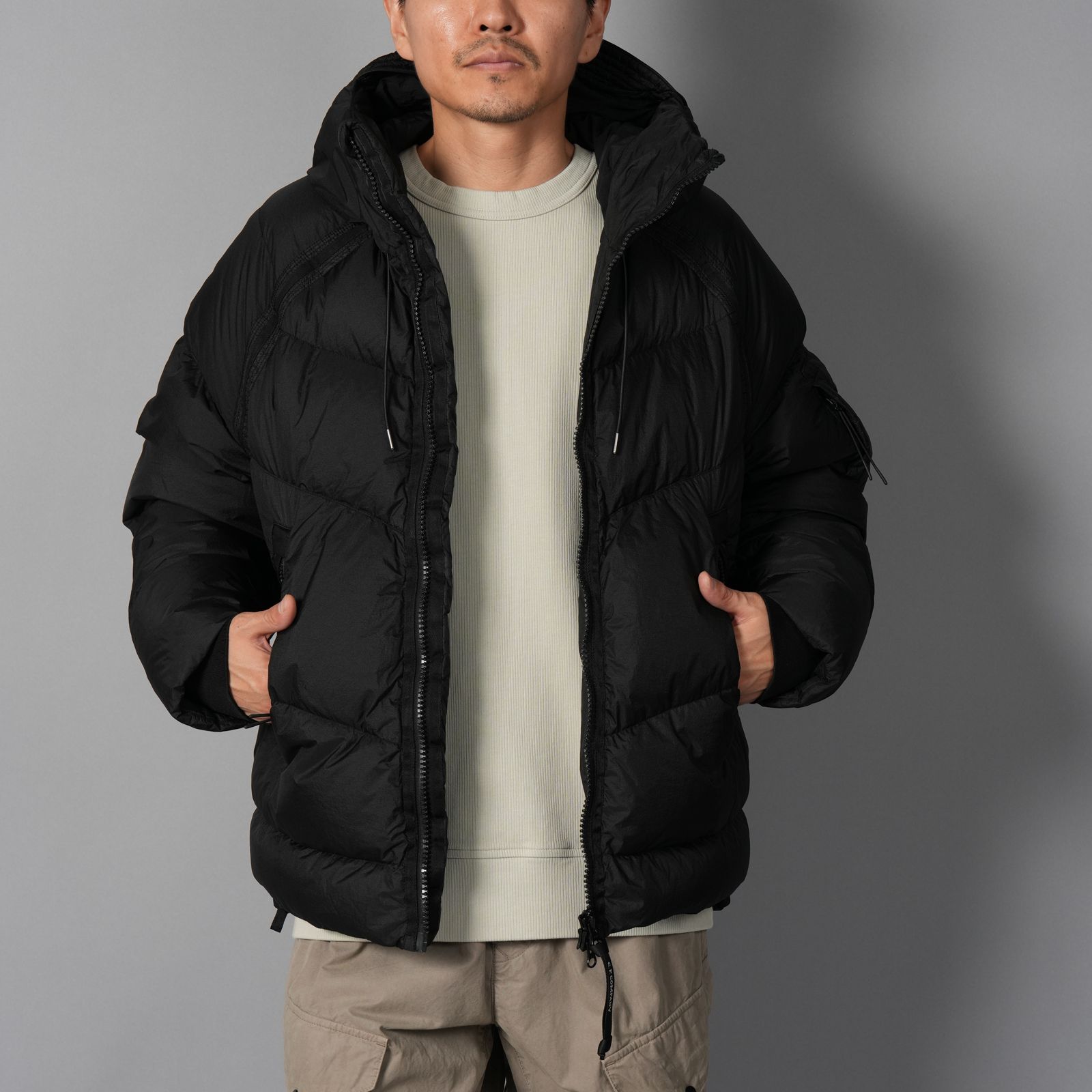 Down Shield Lens Hooded Puffer / ダウンシールド レンズ フーデッド パファー / ダウンジャケット (ブラック)