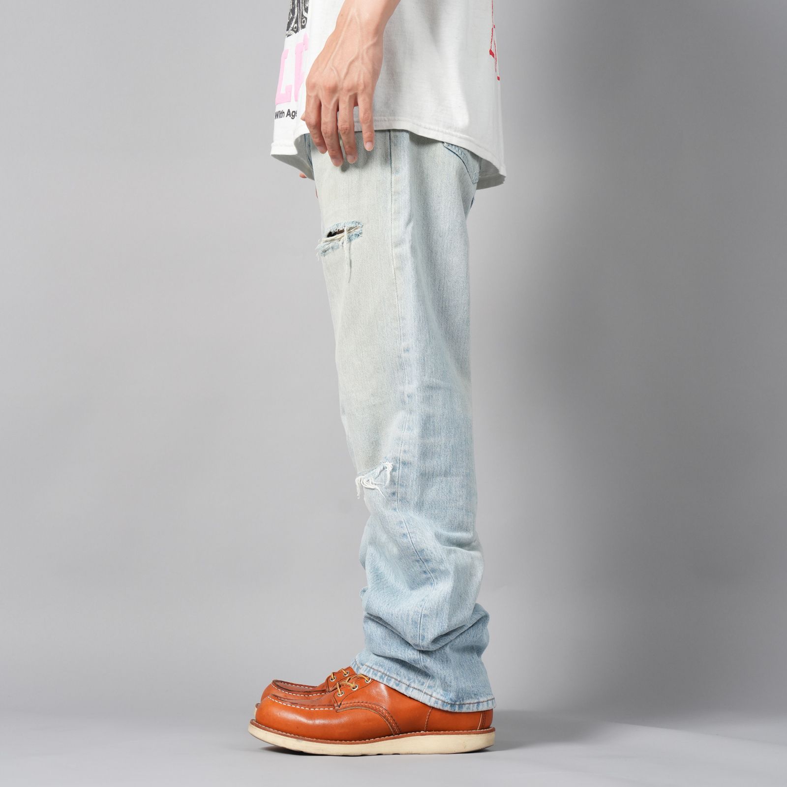 BASICKS x Vintage Levi's Heart Pocket Damage Denim / ハートポケットダメージデニム [34インチ] (ブルー)