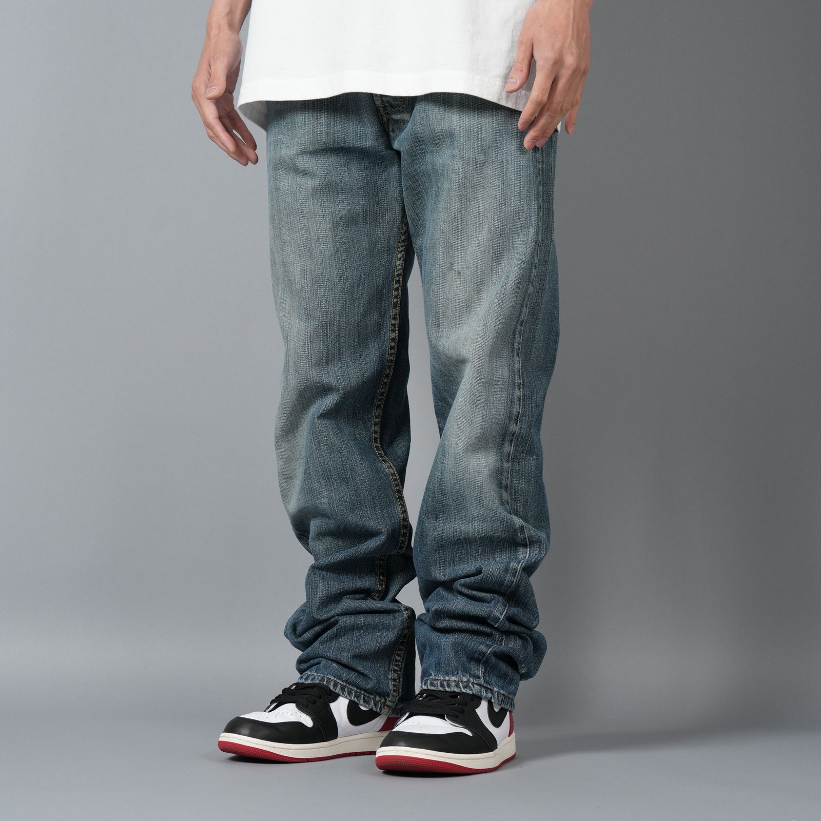 【ラスト1点】BASICKS x Vintage Levi's Heart Pocket Denim / ハートポケットデニム [32インチ] (ブルー)