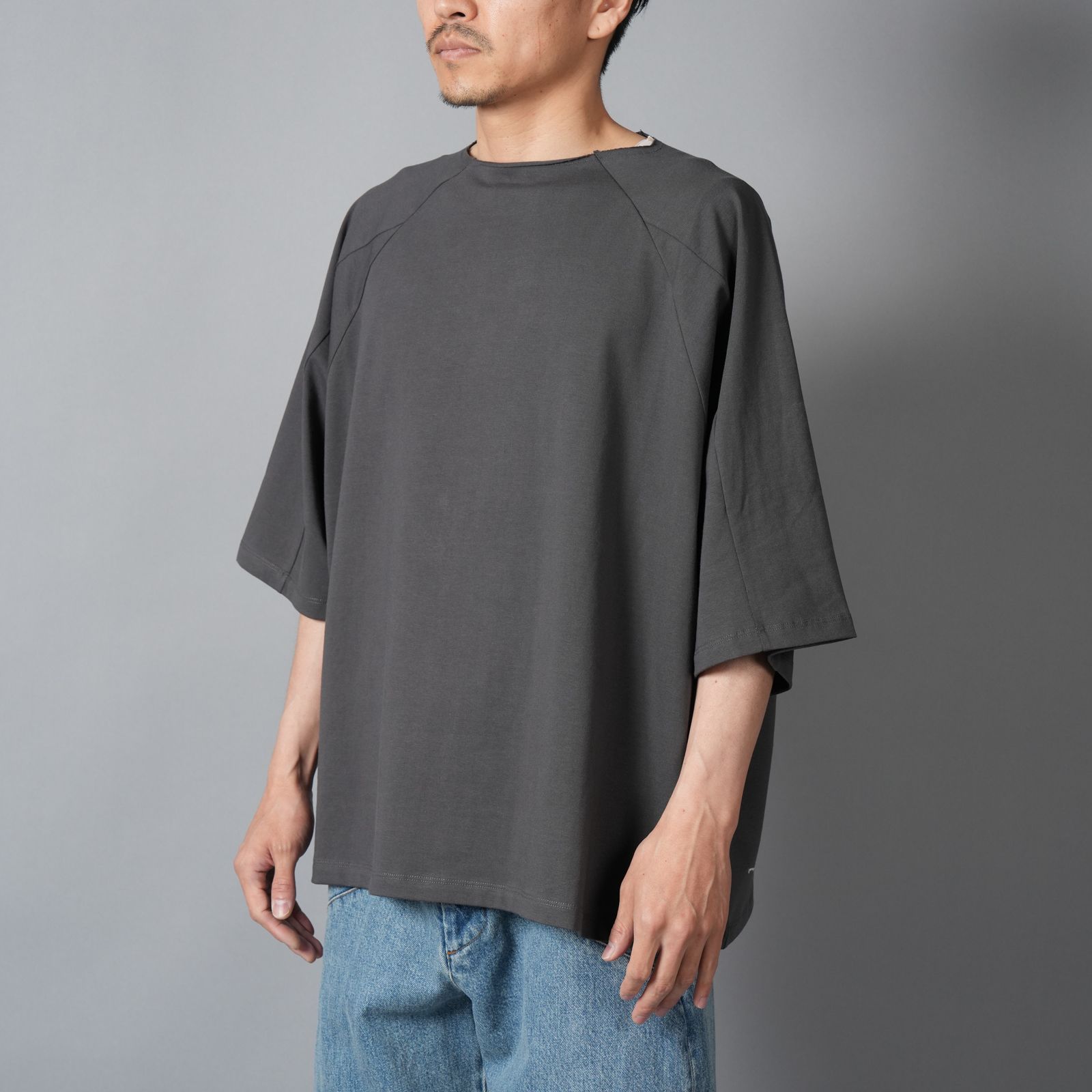 BOX CUT TEE / ボックスカットTシャツ (ミッドナイト)