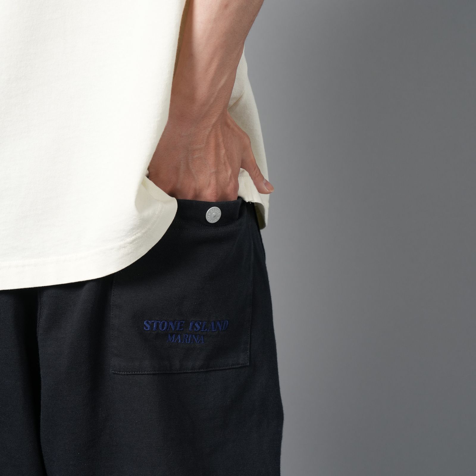 STONE ISLAND - 6200006 FELPA BERMUDA_STONE ISLAND MARINA