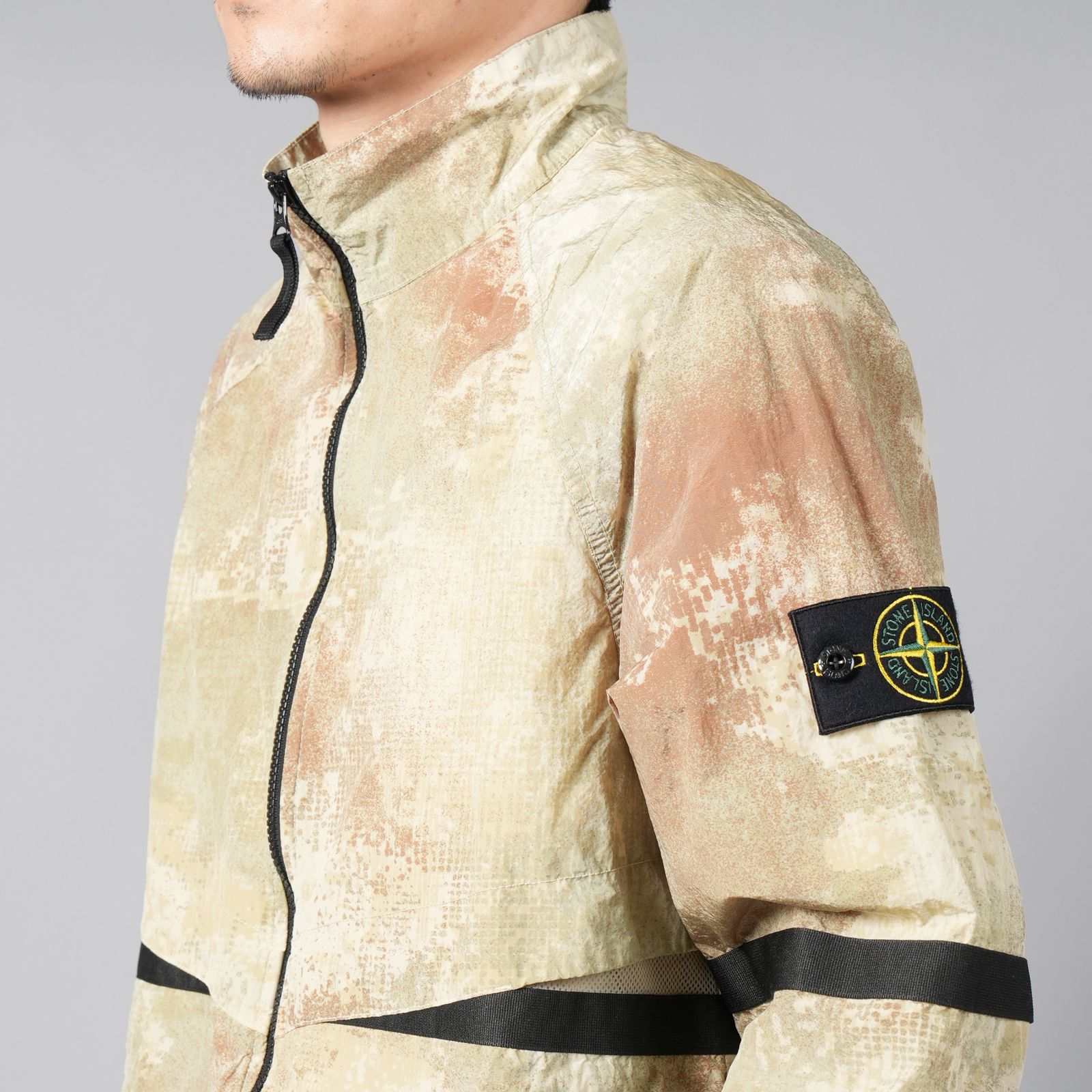 【ラスト1点】661E1 / DISSOLVING GRID CAMO ON ECONYL REGENERATED NYLON /BLOUSON / ブルゾン / ナイロンジャケット (ベージュ)