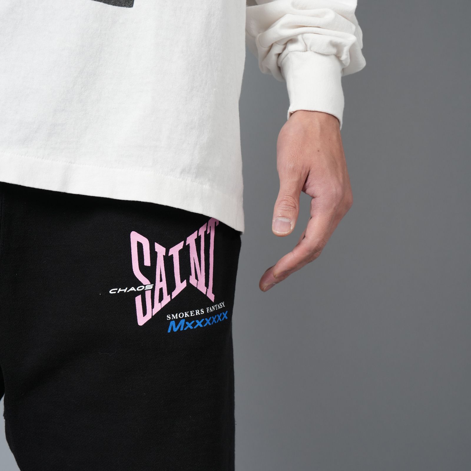【残りわずか】SM-HR8-0000-059 / SWEAT SHORTS / RIBON SAINT / BLACK / スウェットショーツ (ブラック)