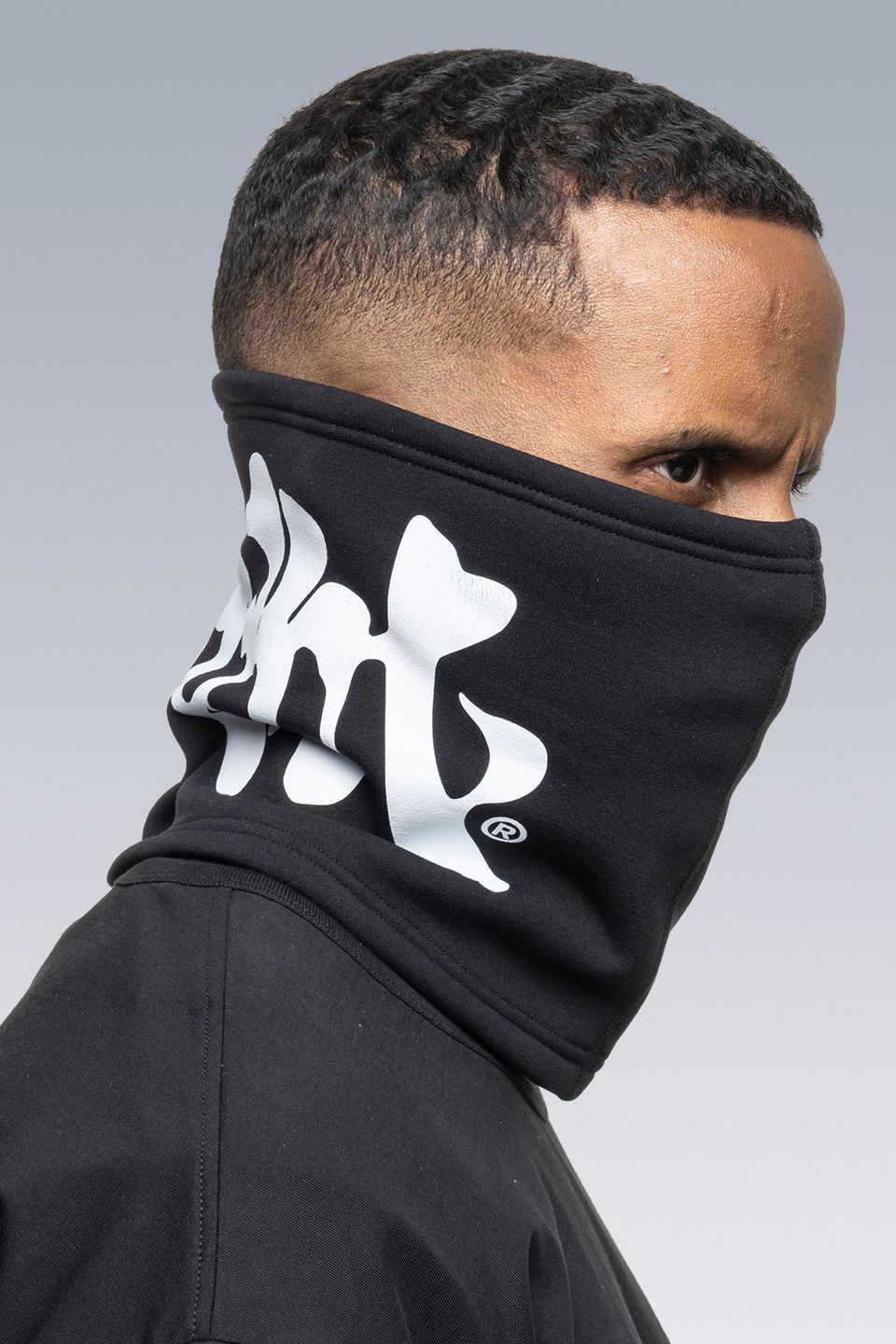 NG1-PS / Retroreflective Powerstretch Neck Gaiter Gen. 1 Next To Skin (NTS) / ネックゲイター [ストレッチ入り] (ブラック)