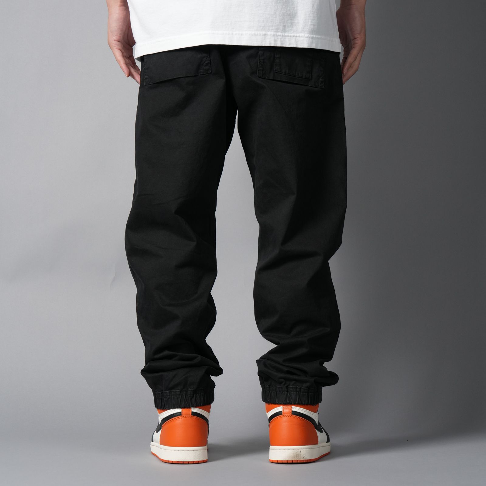 3100010 ORGANIC COTTON STRETCH BROKEN TWILL 'OLD' EFFECT / カーゴパンツ (ガーメントダイ) (ブラック)