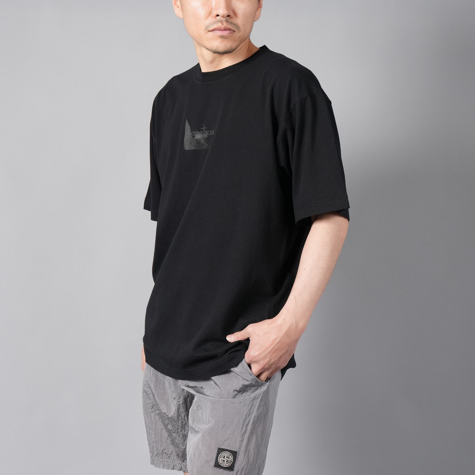 【ラスト1点】2RC88 / 'REFLECTIVE TWO' PRINT / Tシャツ [ガーメントダイ] (ブラック)