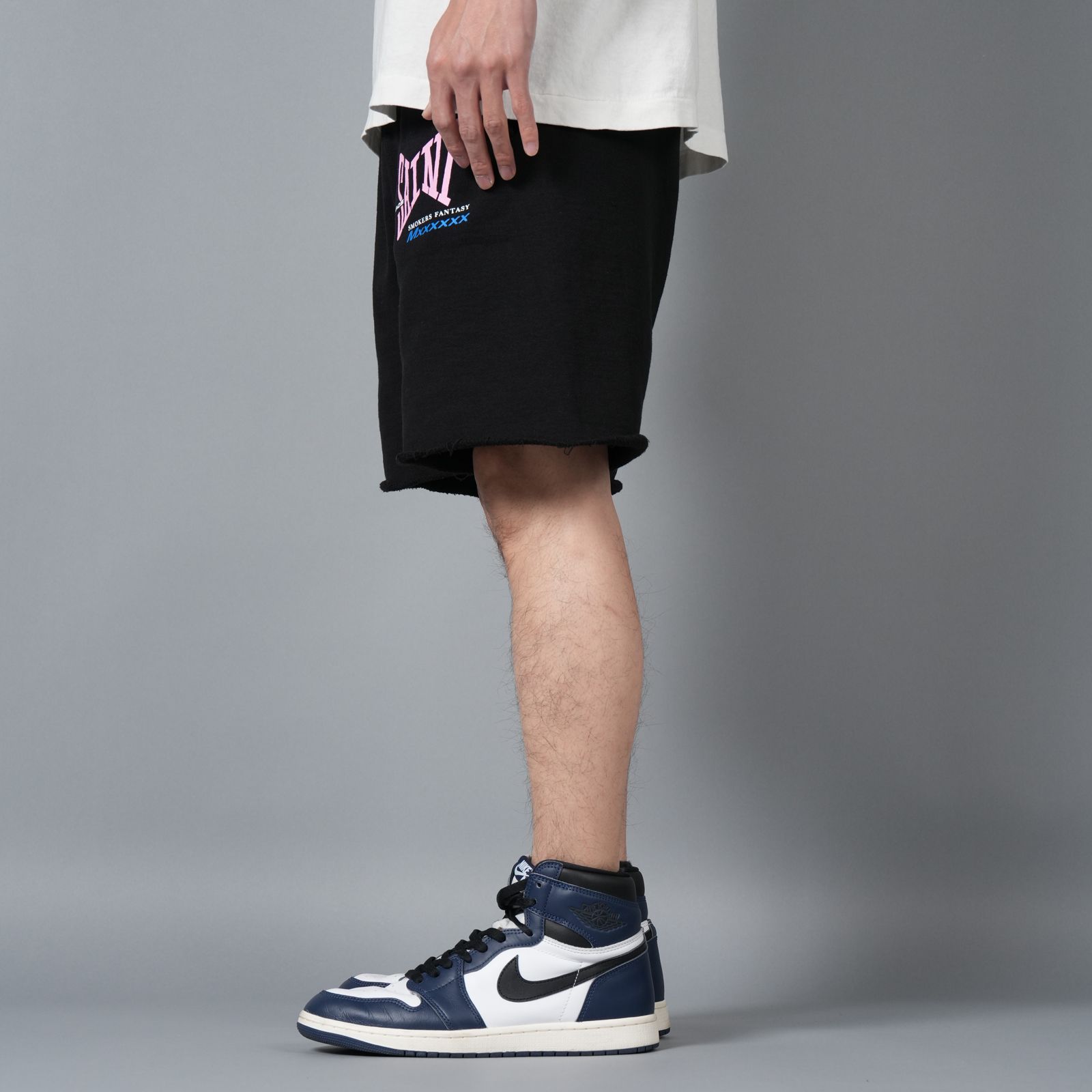【残りわずか】SM-HR8-0000-059 / SWEAT SHORTS / RIBON SAINT / BLACK / スウェットショーツ (ブラック)