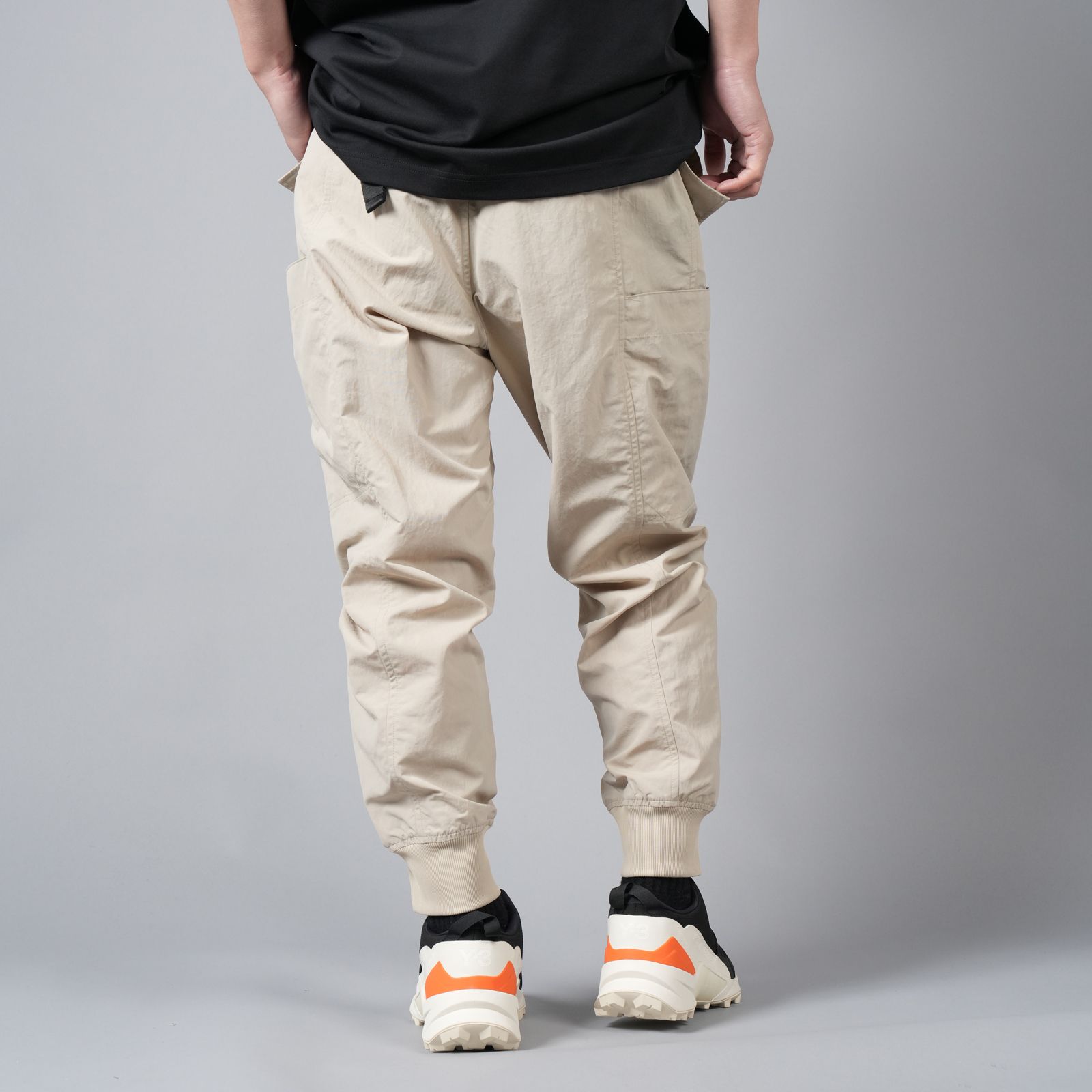 【ラスト1点】CRINKLE NYLON CUFF PANTS  / クリンクル ナイロン カフ パンツ  (ベージュ)