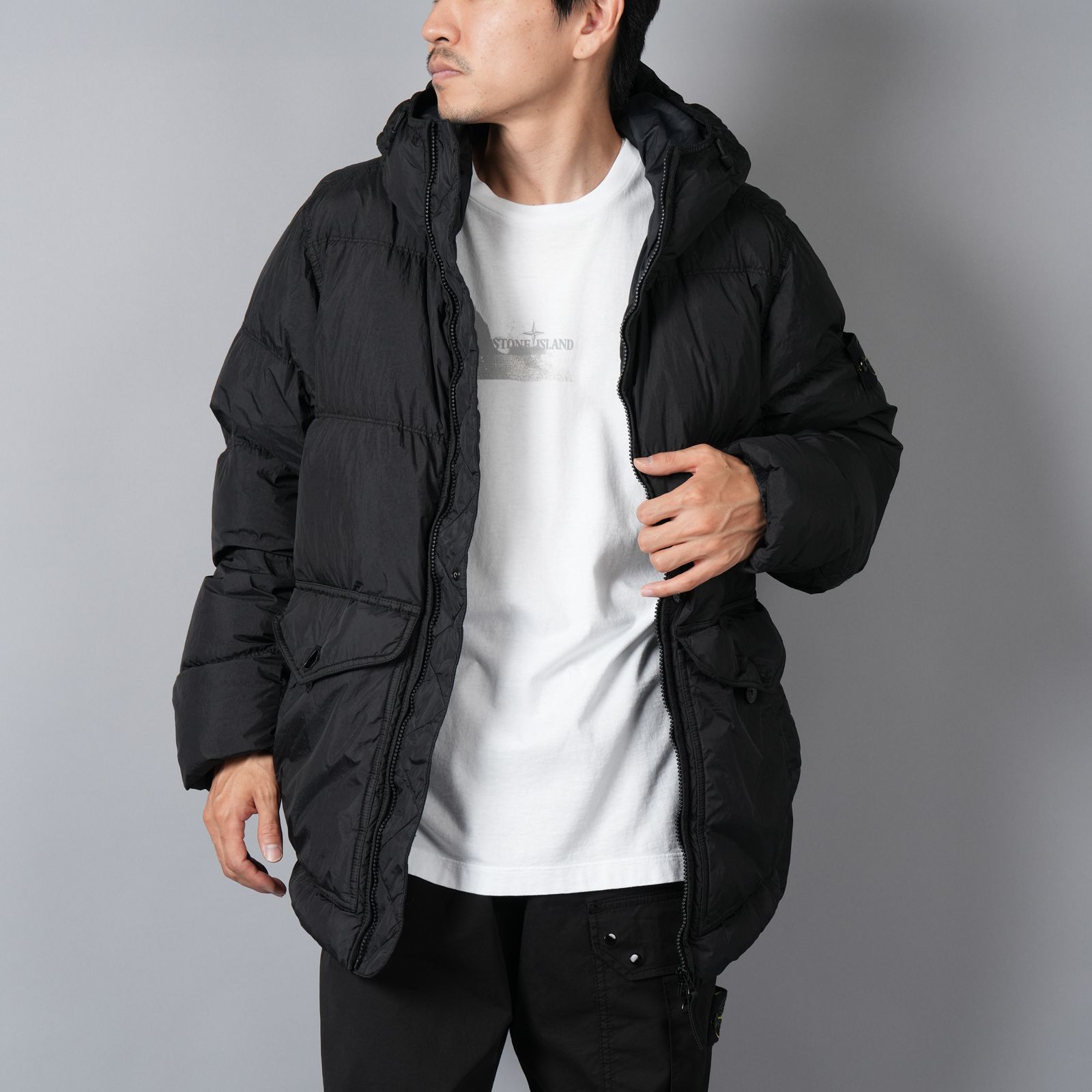 STONE ISLAND - 40723 / GARMENT DYED CRINKLE REPS RECYCLED NYLON DOWN /  ダウンジャケット [ガーメントダイ] (ブラック) | Confidence