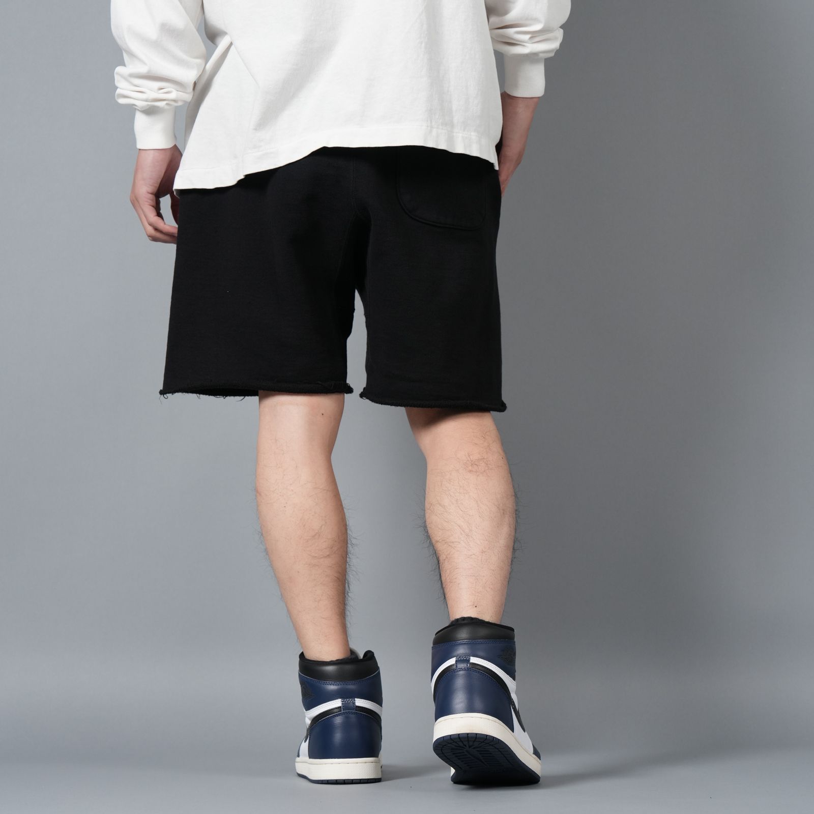 【残りわずか】SM-HR8-0000-059 / SWEAT SHORTS / RIBON SAINT / BLACK / スウェットショーツ (ブラック)