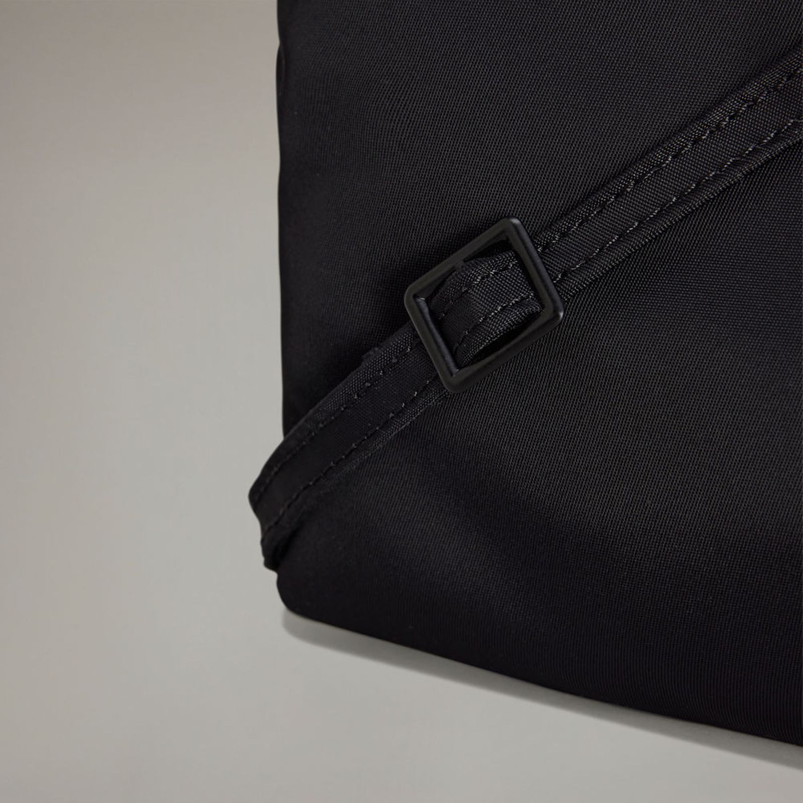 Y-3 MINI TOTE / ワイスリー ミニトート  (ブラック)