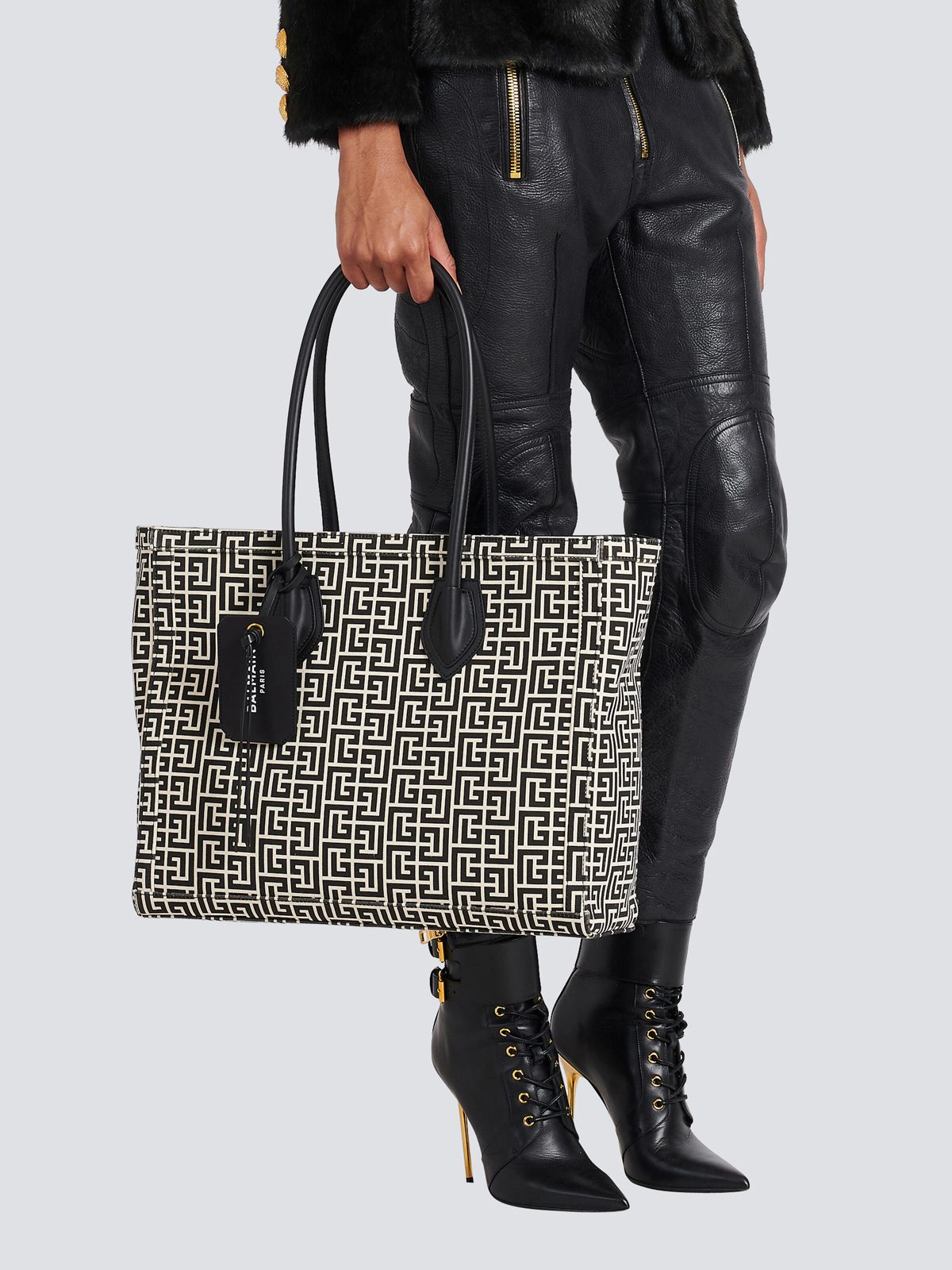 BALMAIN Bアミモノクラムシャカトスモルトトハック 【関税込】 B-Army 42 モノグラムキャンバス＆スムースレザー トートバッグ