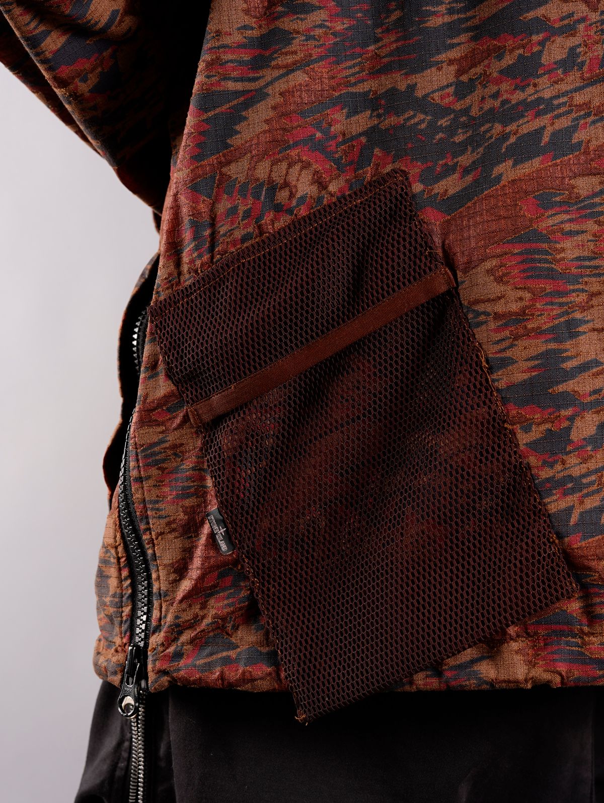 CONVERT CARGO ANORAK /  カーゴアノラック (バーント)