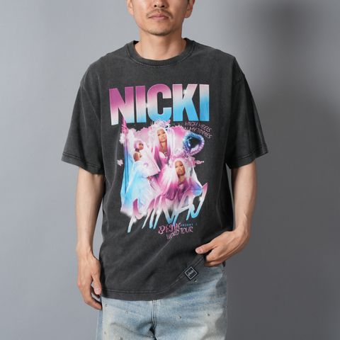 UIZZ-22570 / NICKI MINAJ / ニッキーミナージュ / Tシャツ (ブラック)