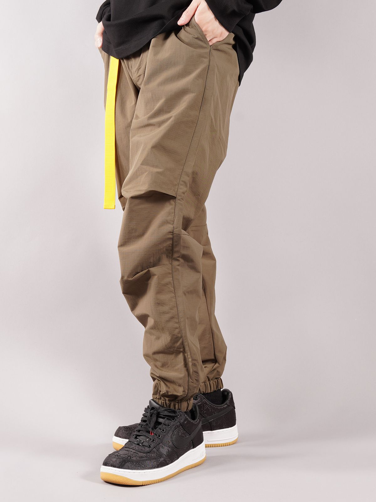 ラスト1点 / BUCKLE RIPSTOP PANTS / バックル リップストップ パンツ (グリーン)
