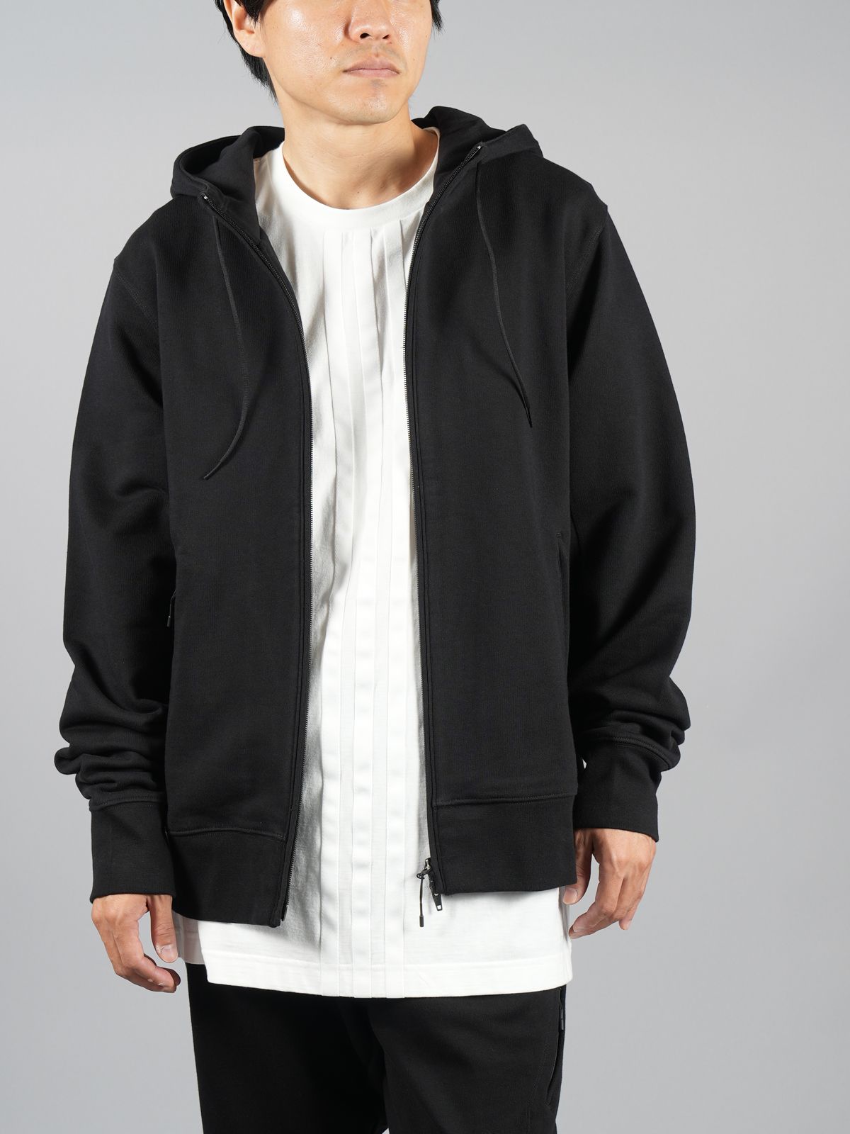 ラスト1点 / M CLASSIC BACK LOGO FULL-ZIP HOODIE  / メンズ クラシック バックロゴ フルジップ フーディー  (ブラック)