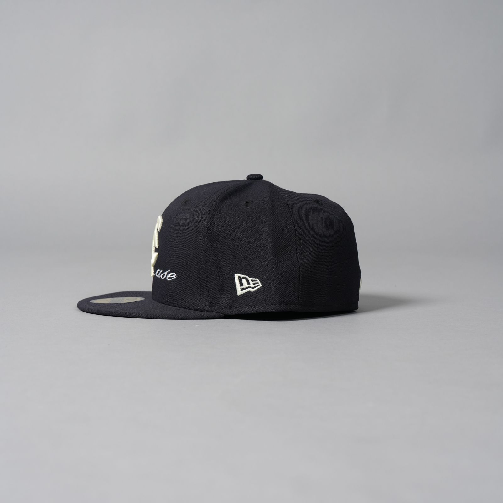 【コラボ】TWINS, fitted cap / キャップ (ネイビー)