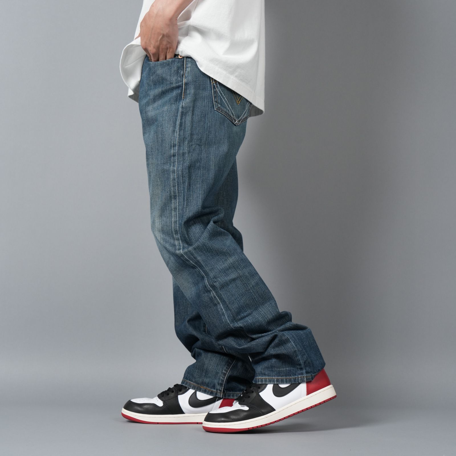 【ラスト1点】BASICKS x Vintage Levi's Heart Pocket Denim / ハートポケットデニム [32インチ] (ブルー)